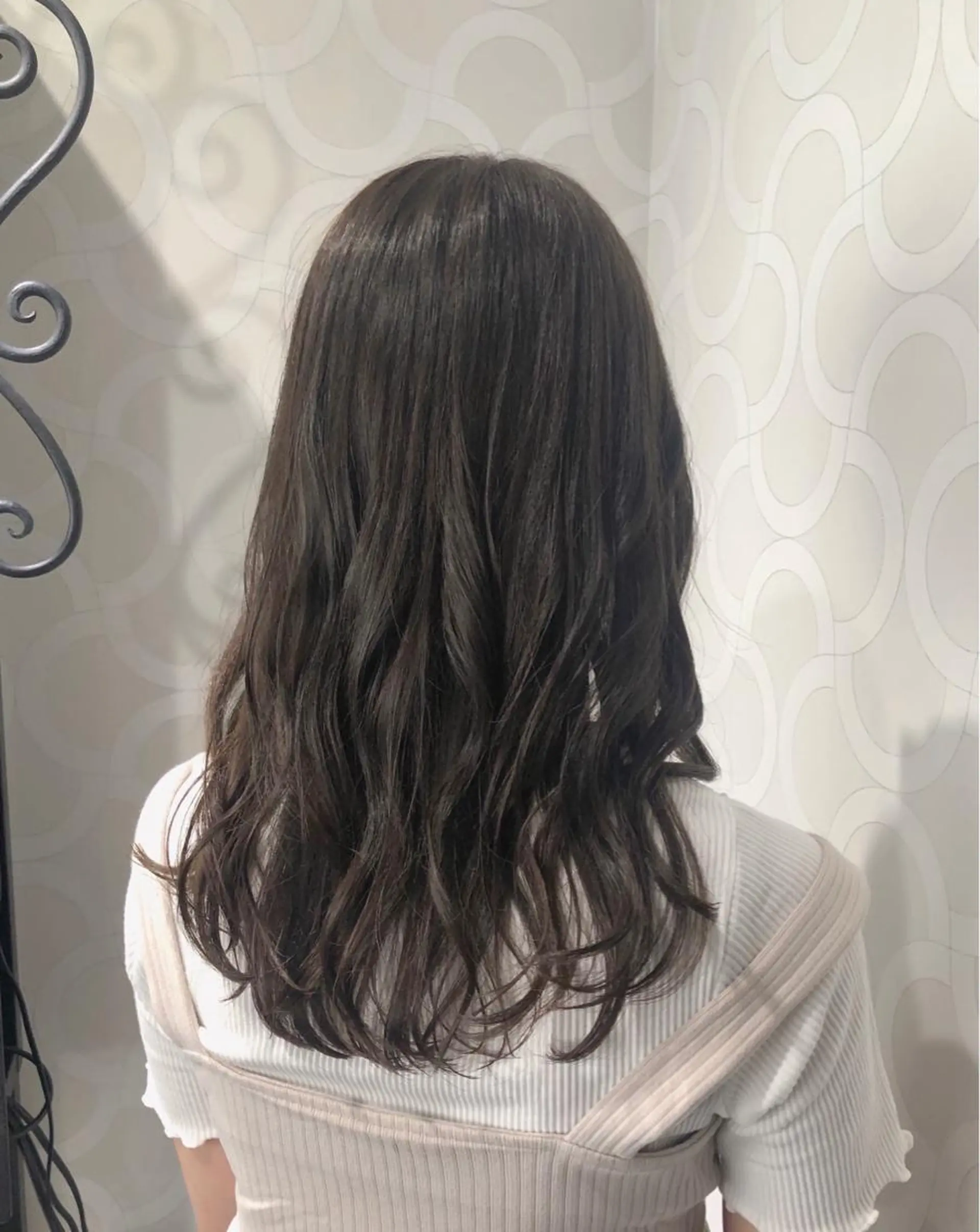 ロング カラー ブリーチ グレージュ ブリーチなしカラー 韓国ヘア ♡tomimaのヘアスタイル