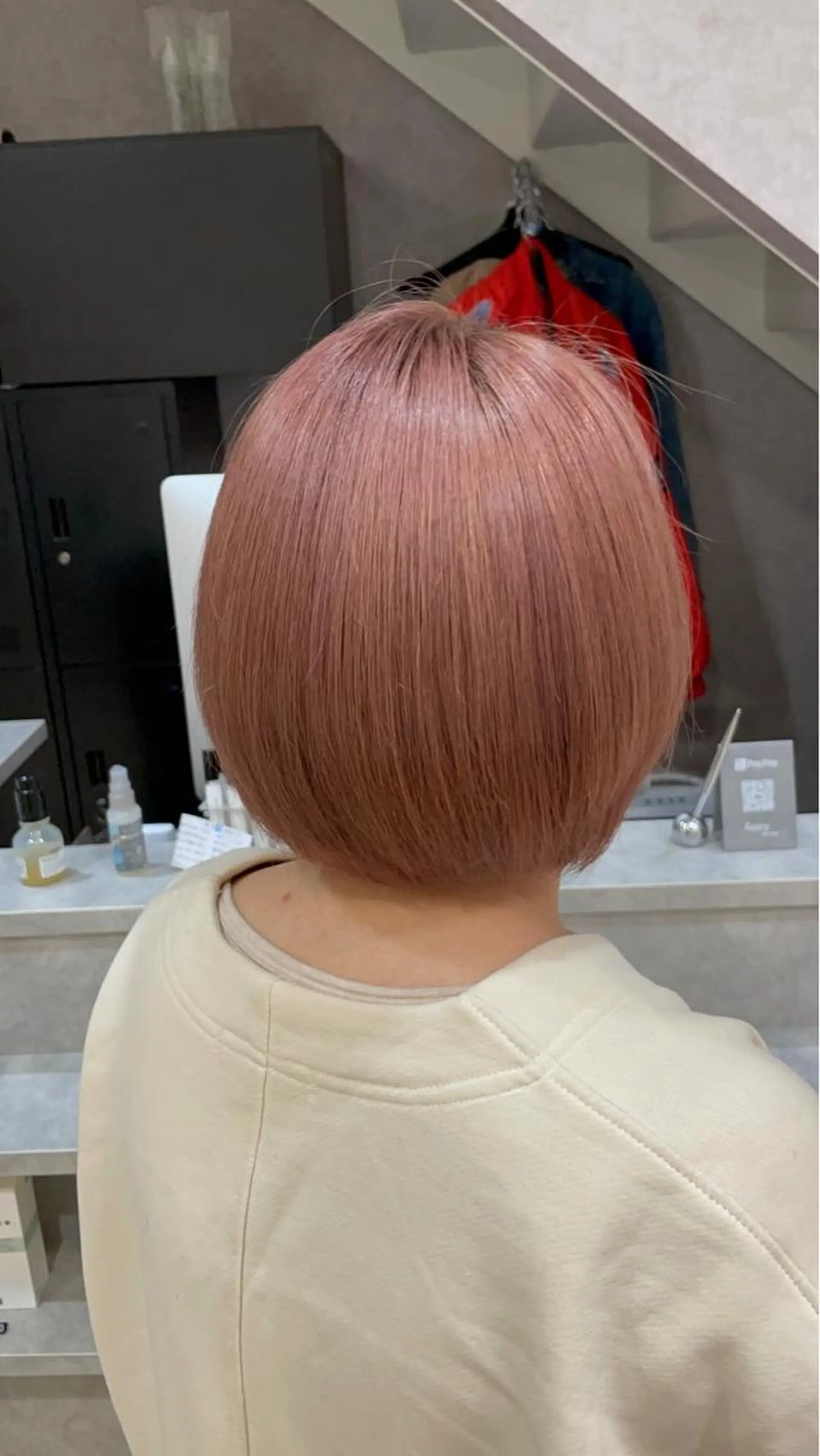 ショート カラー ベージュカラー ピンクカラー ピンクベージュ バレイヤージュ特化｜ Takuのヘアスタイル