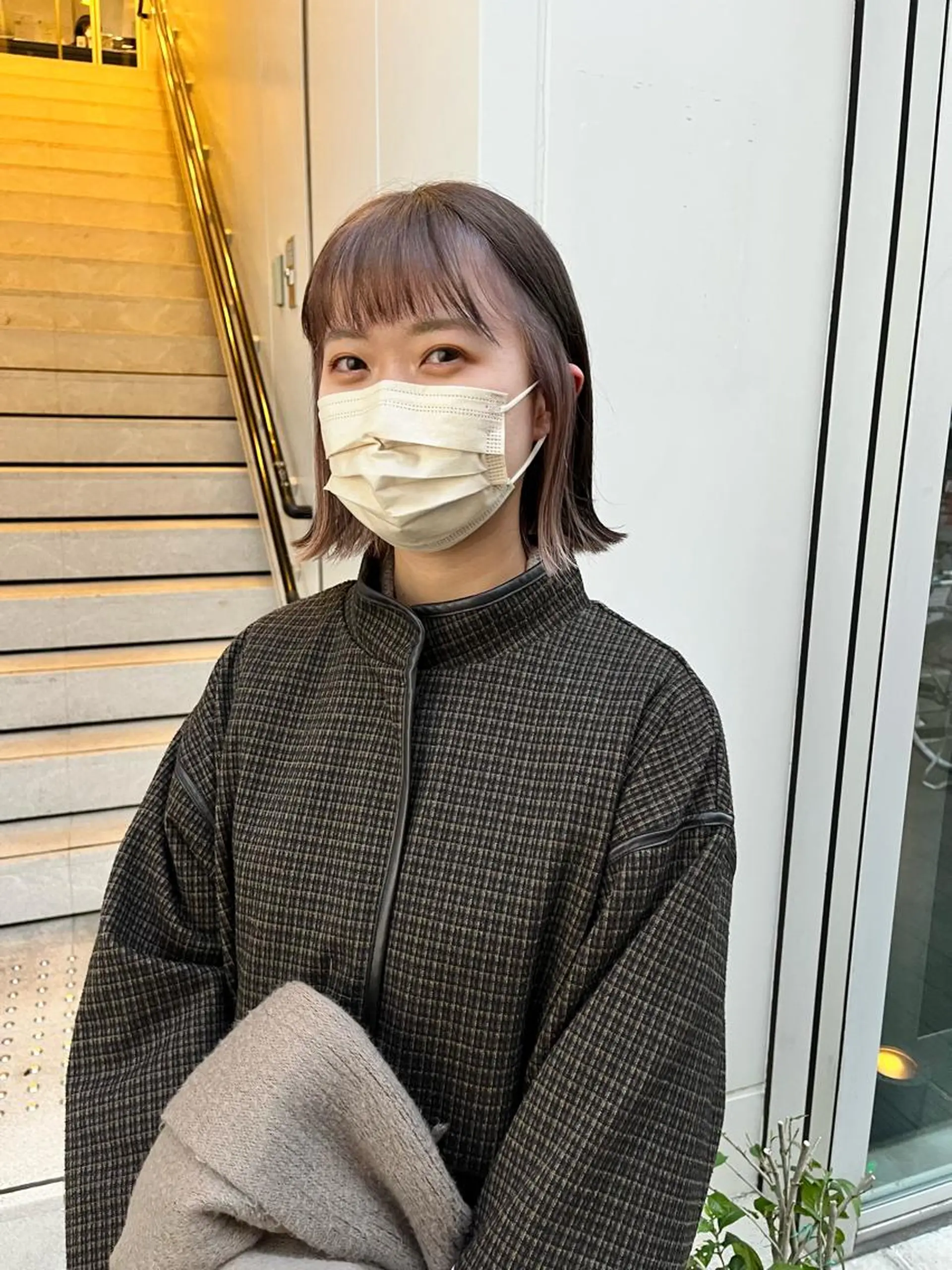 ショート カラー 切りっぱなしボブ ベージュカラー ダブルカラー グレージュ ハイトーンカラー カット ヘアカラー ショート/パーマ/ カラー/FUKOのヘアスタイル