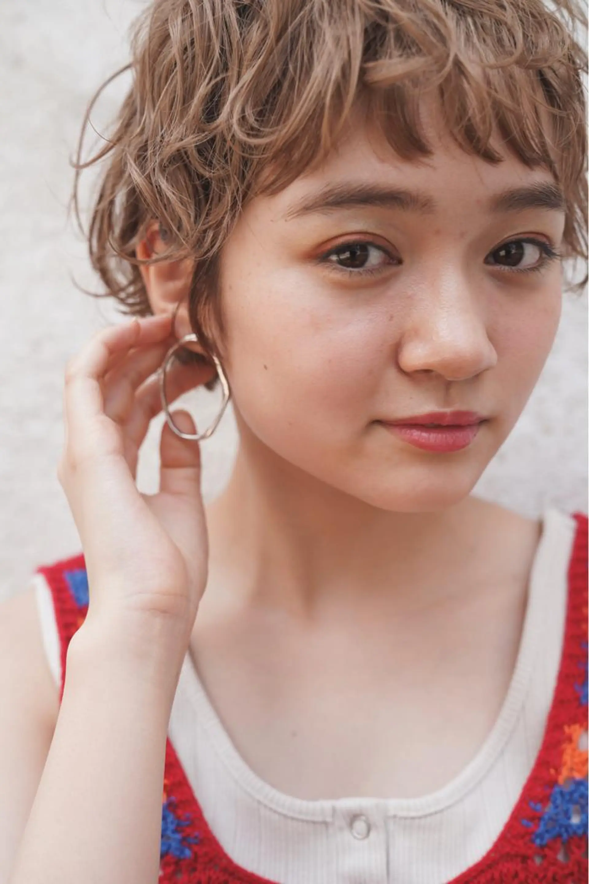 ショート カラー オン眉 ショートヘア 岡安優太 顔まわり似合せが得意のヘアスタイル