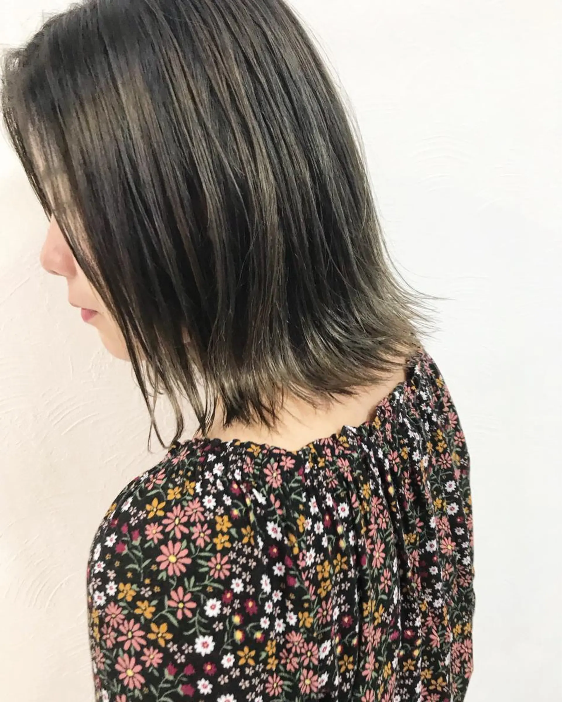 ミディアム 切りっぱなしボブ ボブ 外国人風カラー カット ヘアカラー トリートメント Life salon SAKURAのヘアスタイル