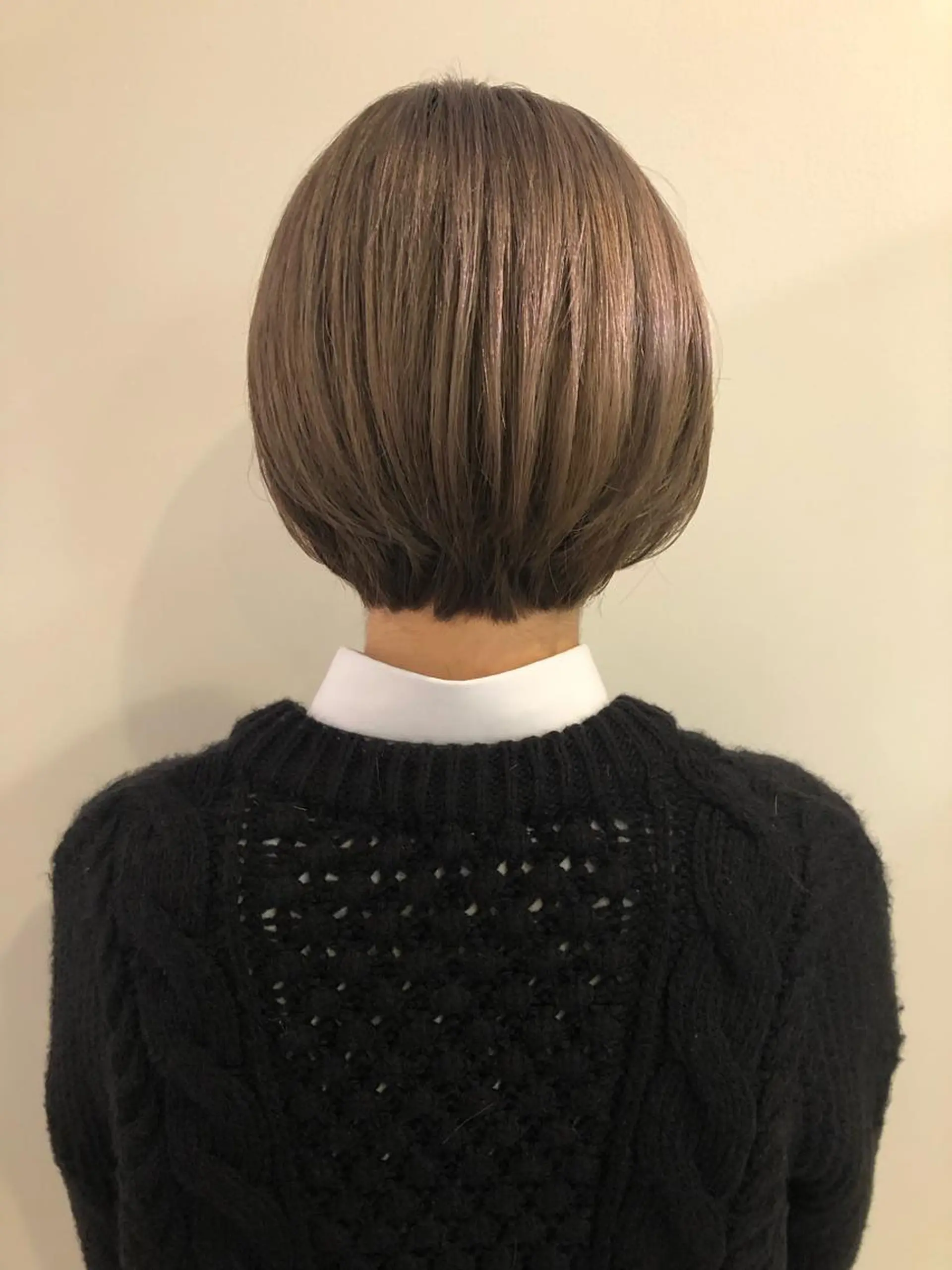 ショート カラー ベージュカラー ラベンダーカラー ラベンダーベージュ ショートヘア ヘアカラー トリートメント ボブレイヤー/ カラー診断/Amiのヘアスタイル