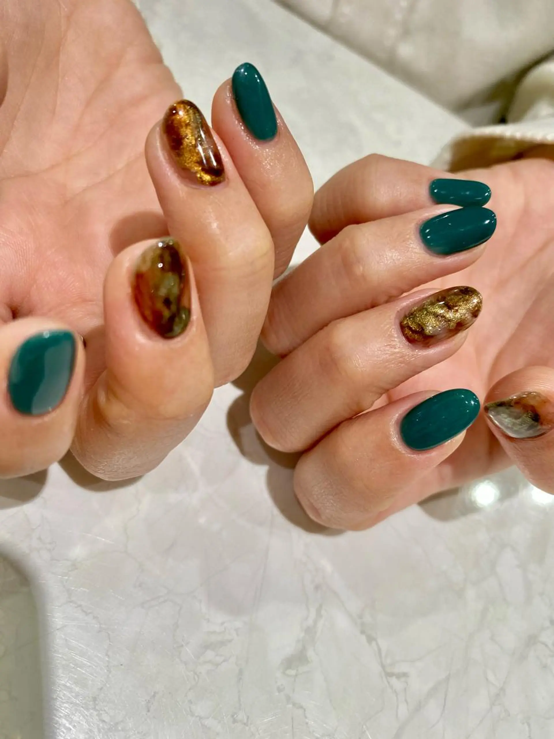 ネイル ニュアンスネイル ワンカラーネイル C. 👑itoのマツエク・マツパデザイン