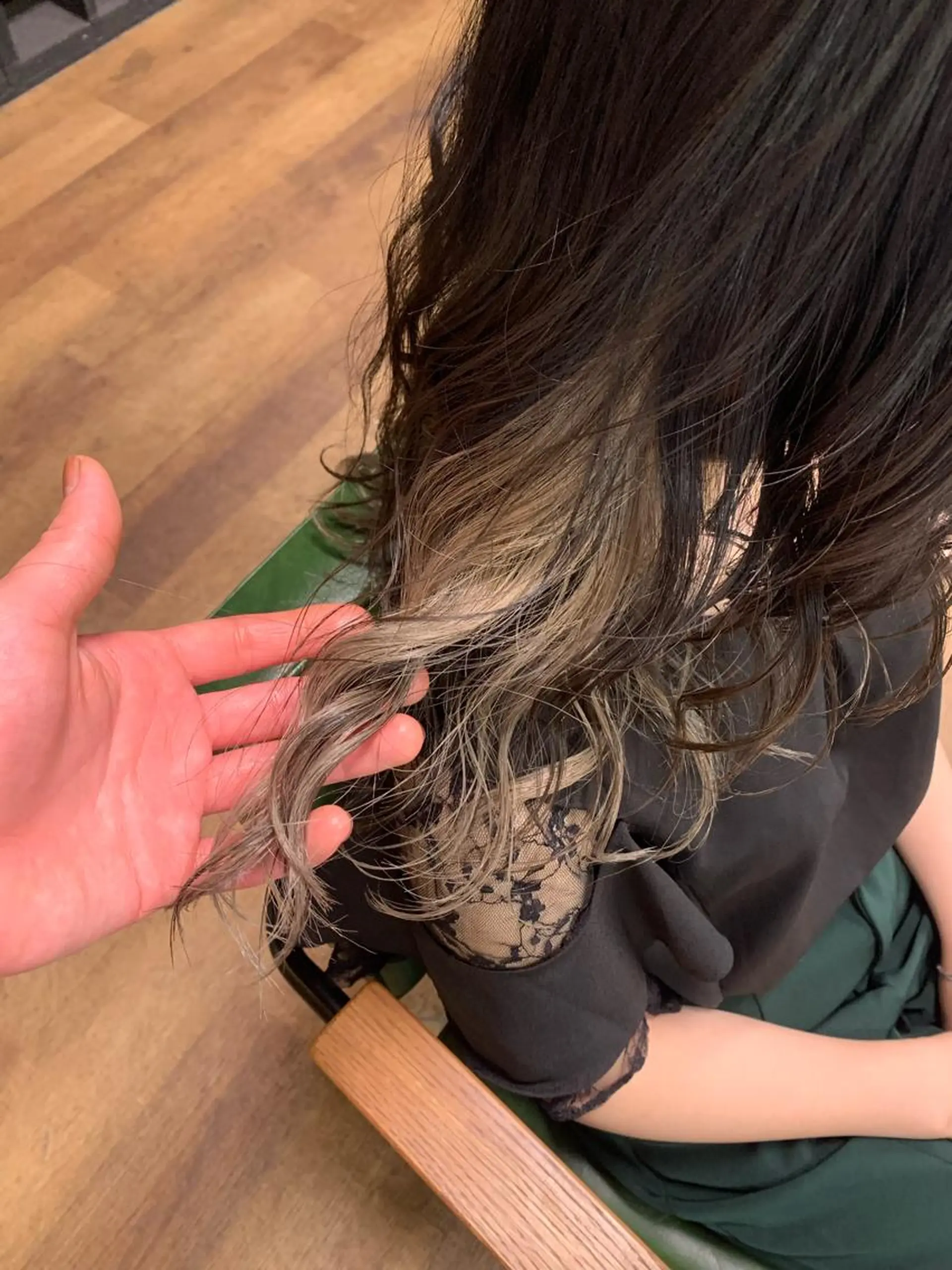 ミディアム 山﨑 大二郎のヘアスタイル