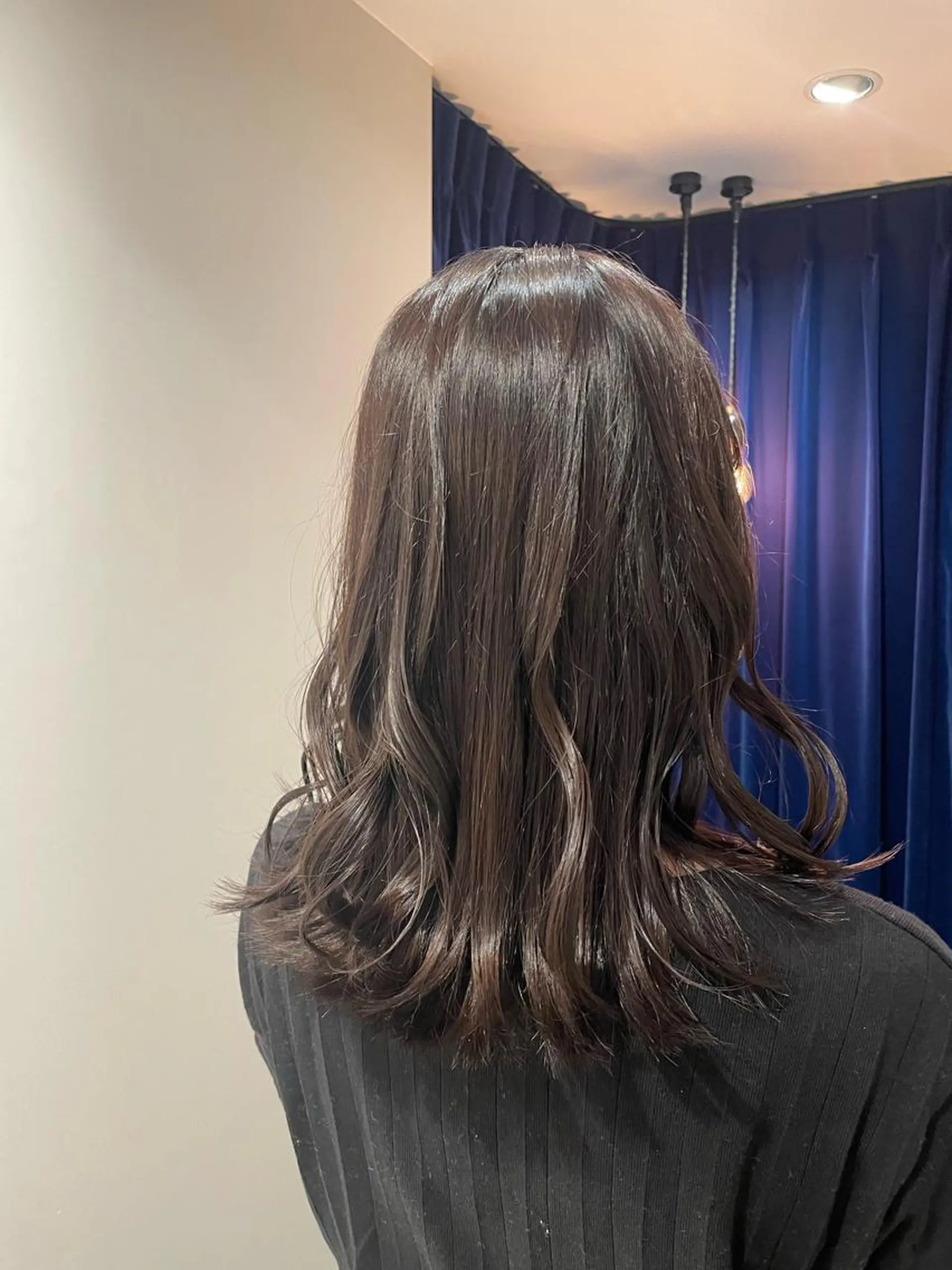 ミディアム カラー 透明感カラー レイヤー♡ 石川優奈のヘアスタイル