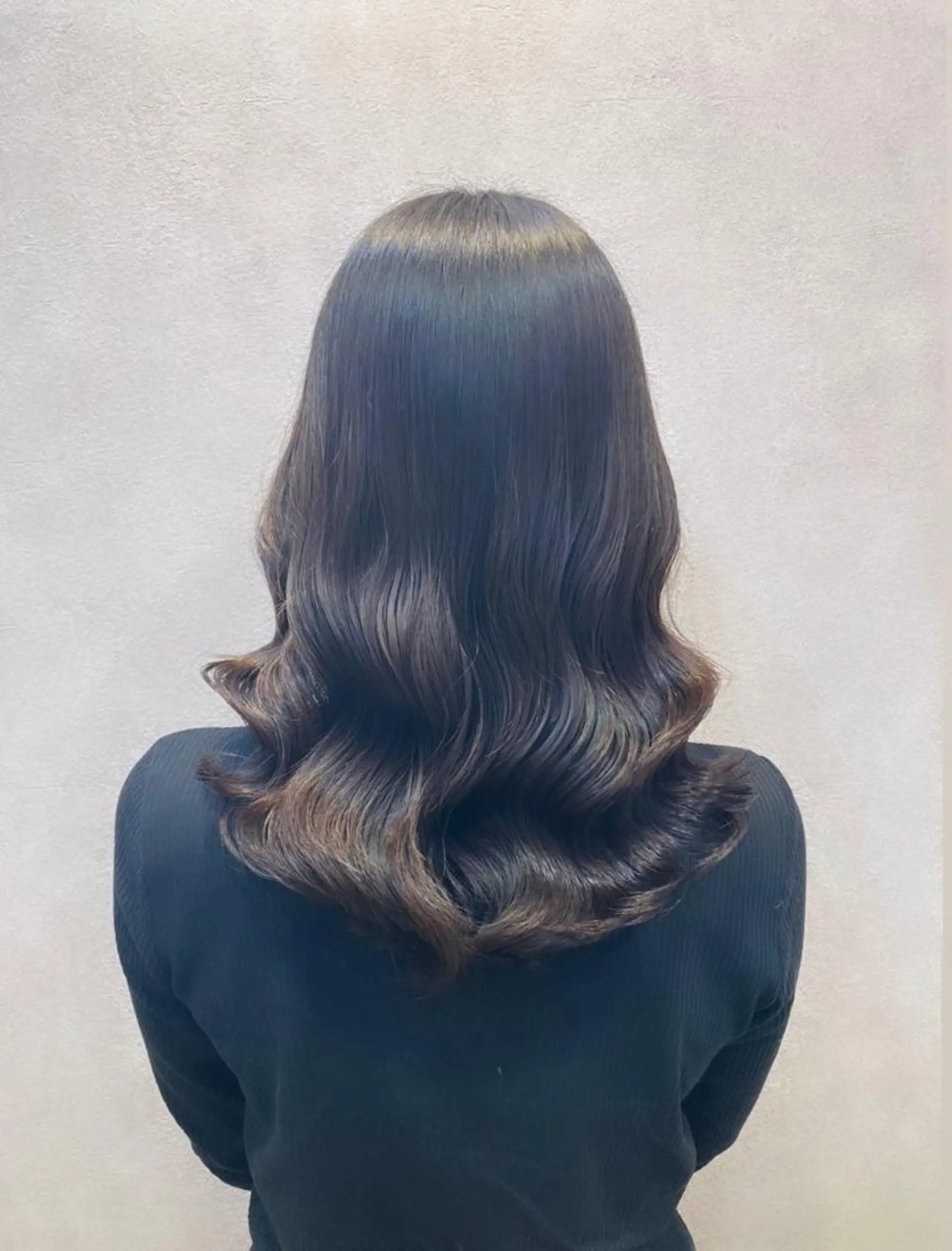 ロング カラー パーマ 韓国風ヘア カット ヘアカラー トリートメント 🩷韓国ヘア/ヨシン モリ🩷Maikaのヘアスタイル