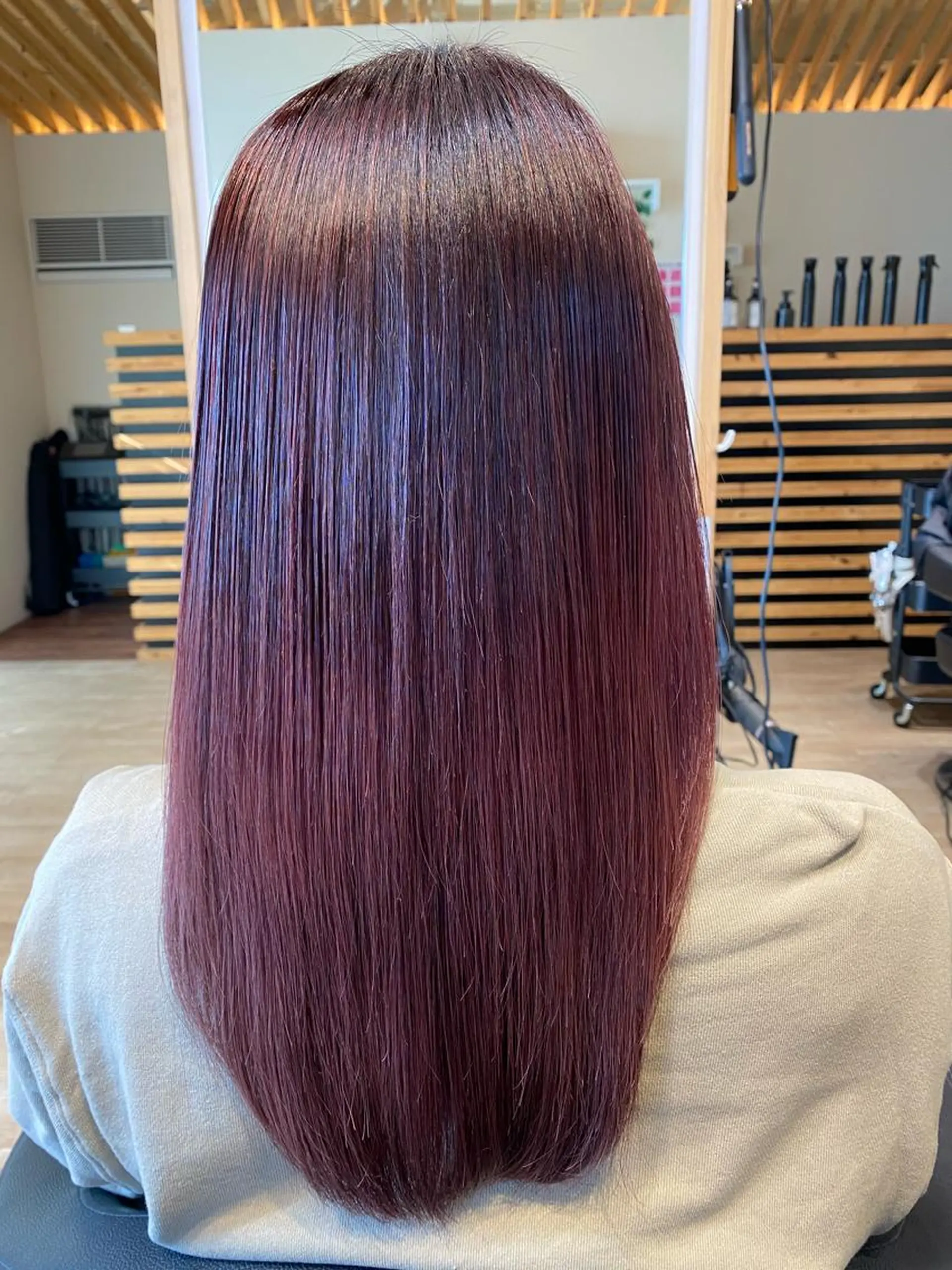 ロング カラー 関口 友行のヘアスタイル