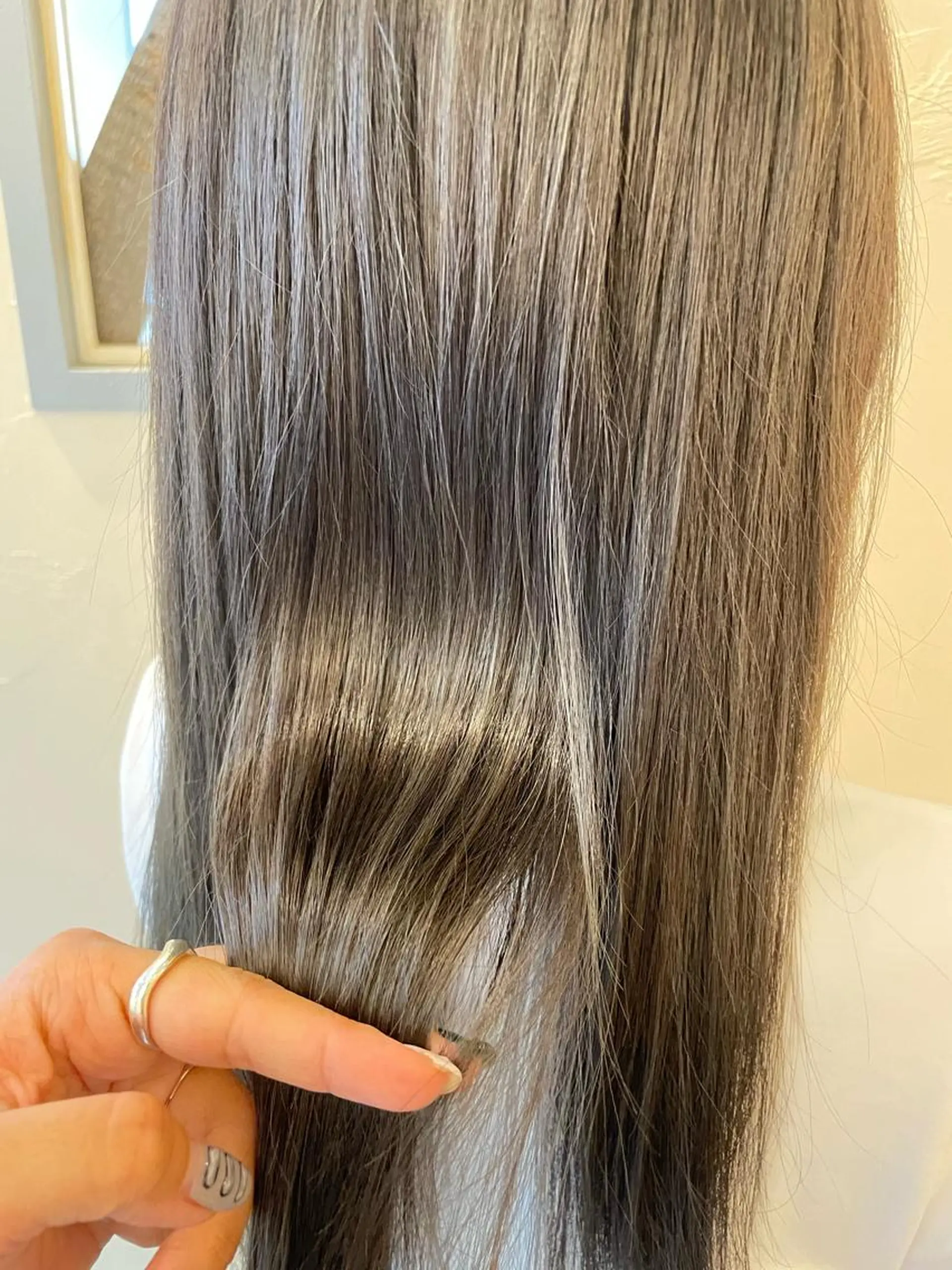 ロング カラー ヘアアレンジ REONA🪽✨薬院 レイヤーカット🫧のヘアスタイル