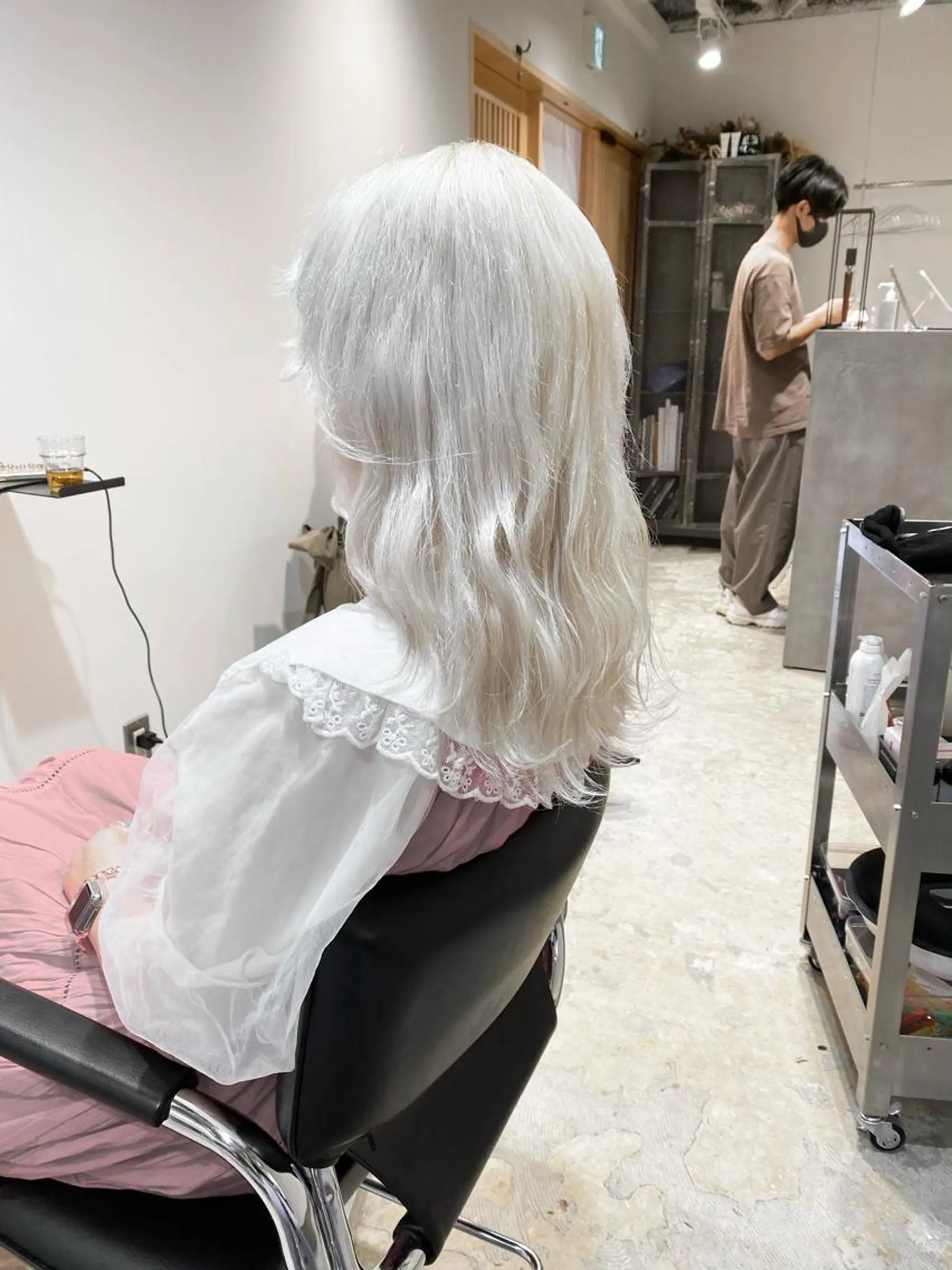 カラー サイレント美容師 アイリィのヘアスタイル