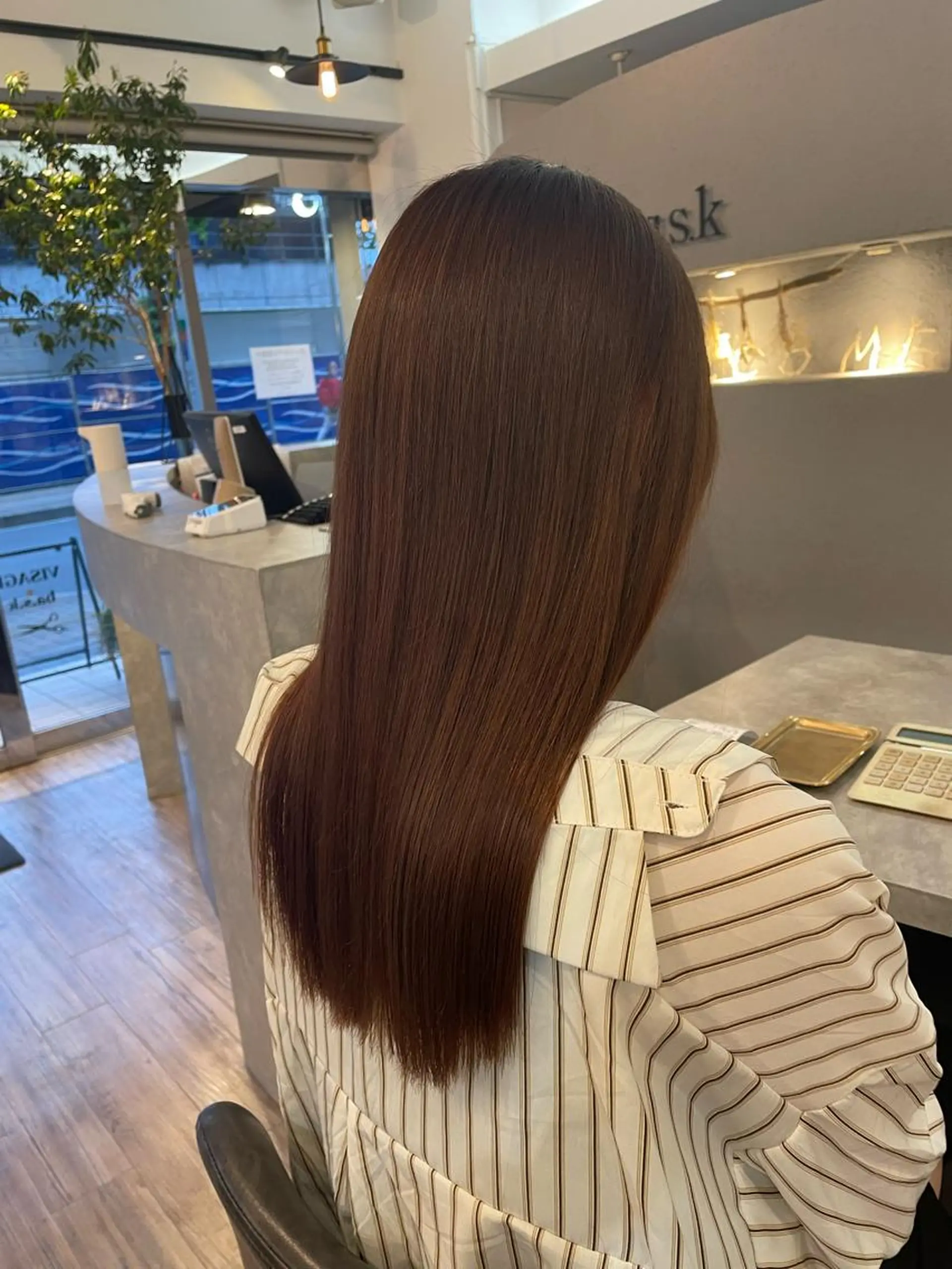 ロング 伸ばしかけ カット 縮毛矯正 トリートメント VISAGE ba.sk 金子詩帆のヘアスタイル