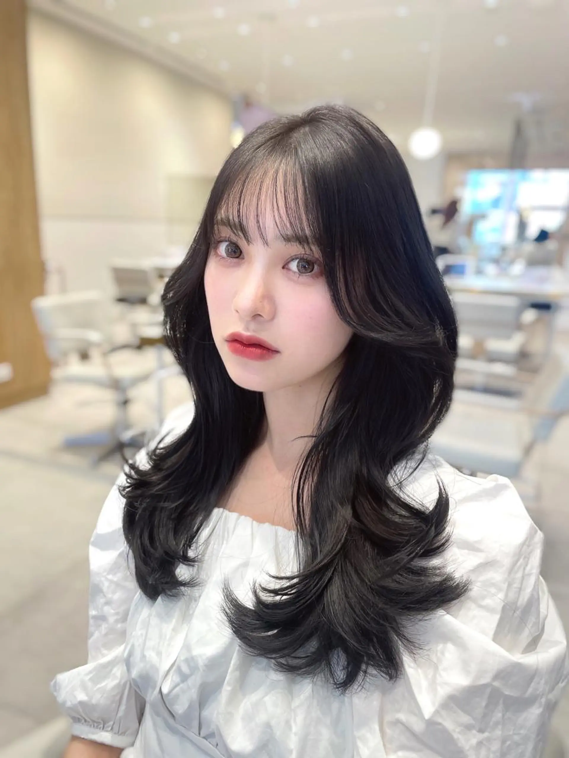 ロング カラー ヘアアレンジ グレージュ 🤎小顔レイヤー /ベージュ🤎友香のヘアスタイル