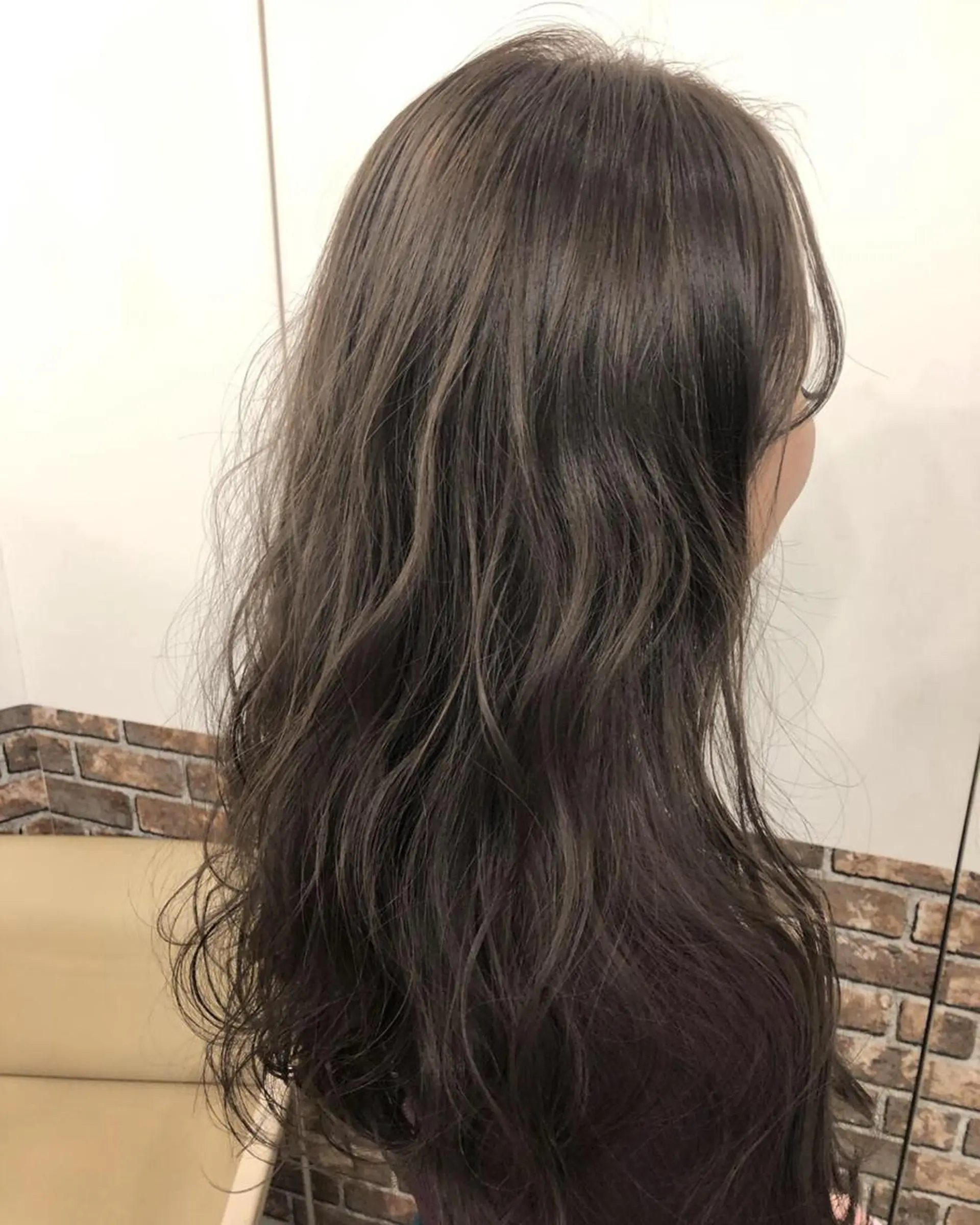 ロング カラー 透明感カラー グレージュ 🟦西荻窪メンズ特化 美容師🟦Yu-Jiのヘアスタイル