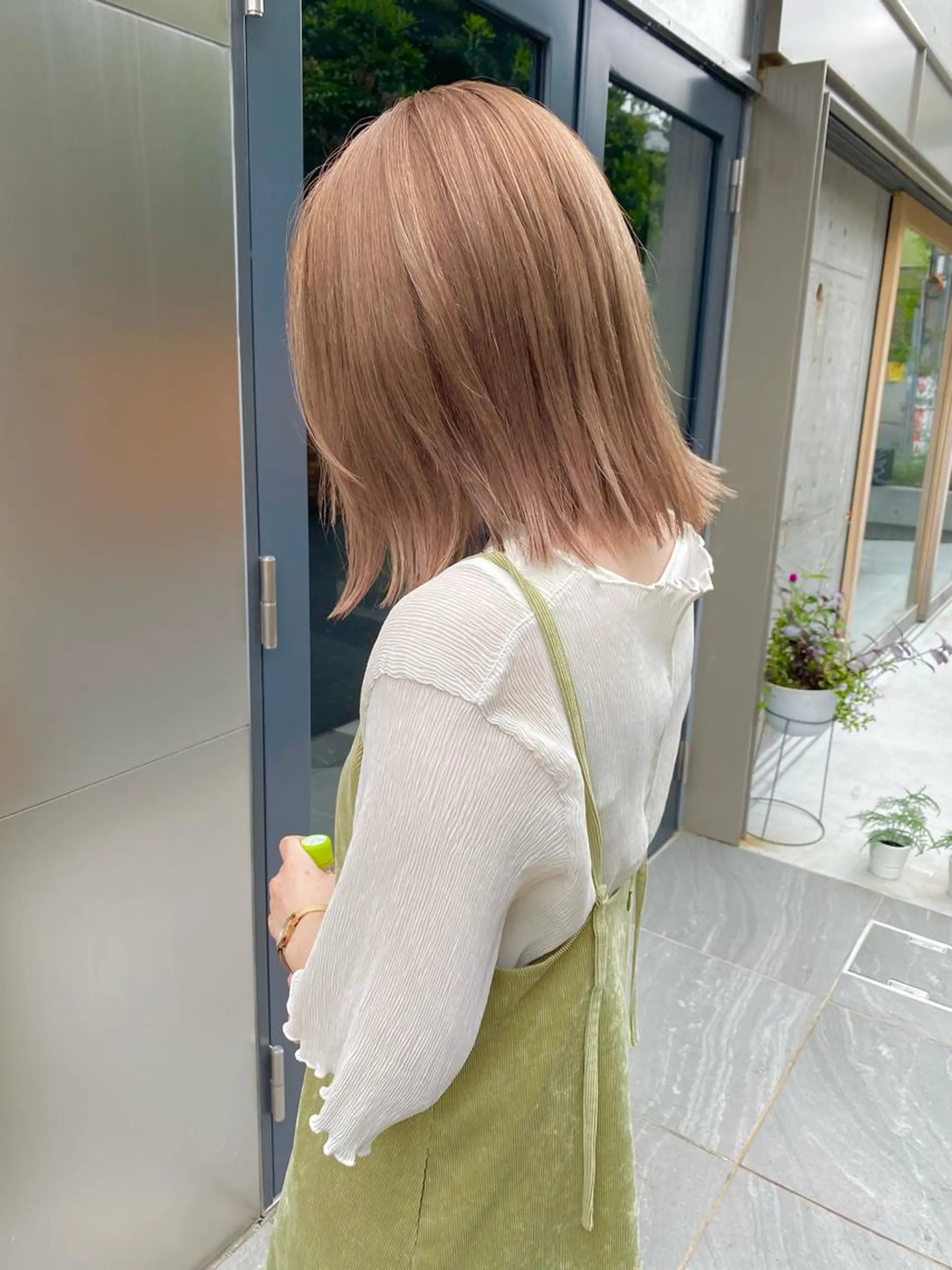 セミロング カラー ベージュカラー ブリーチ カット ヘアカラー トリートメント opus 店長大和 レイヤー/赤み消しのヘアスタイル