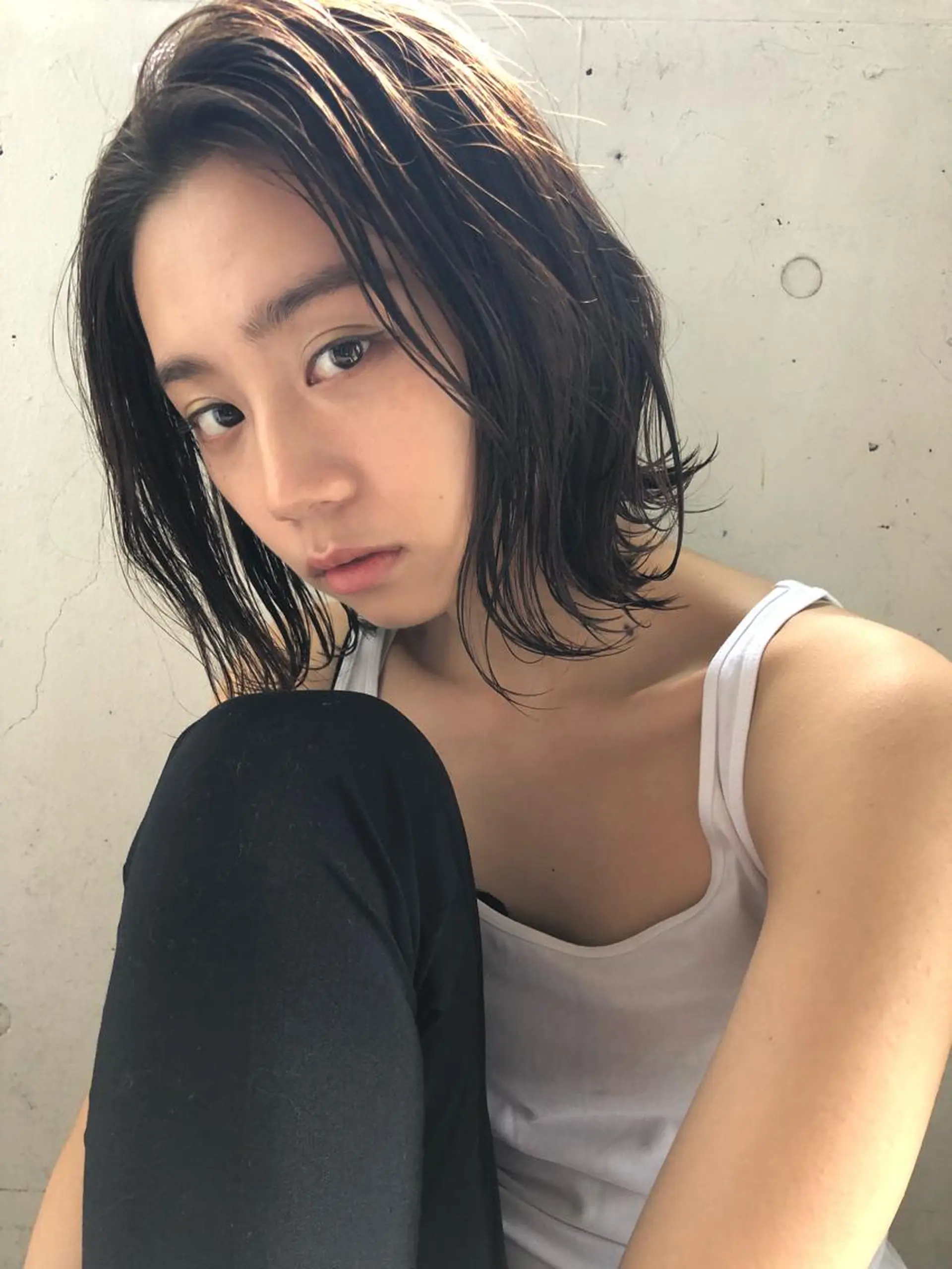 ミディアム 切りっぱなしボブ ミディアムパーマ アッシュ ボブ 外国人風カラー ショート職人 美容師【KENTA】のヘアスタイル