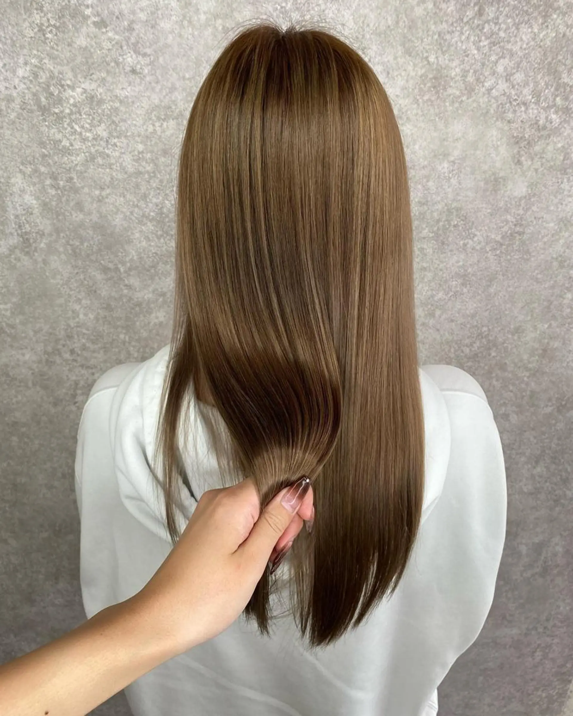 ロング カラー ベージュカラー ブラウンカラー 髪質改善 UNDER vr 【アンダーバー】のヘアスタイル