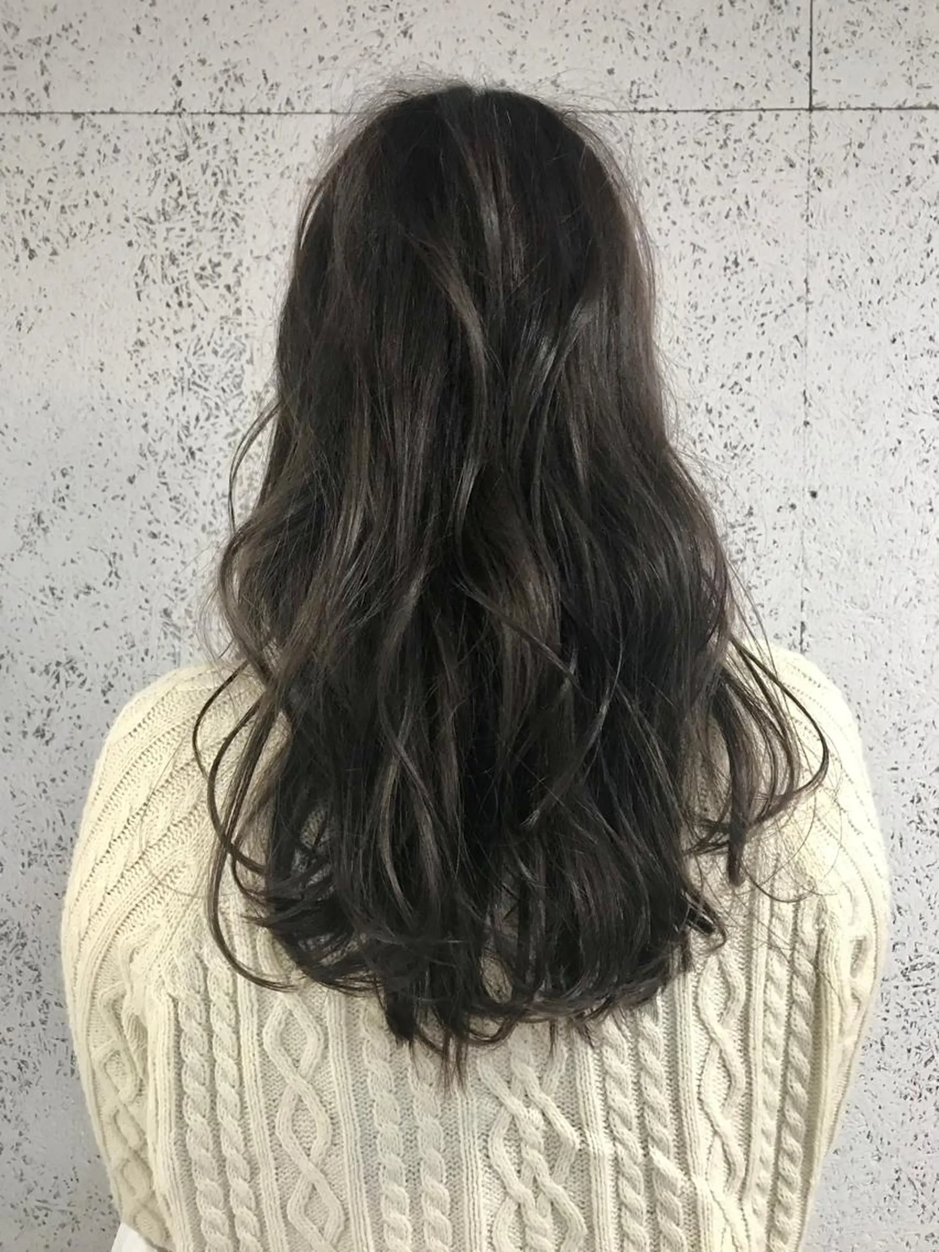 ロング カラー KOOKI スティードトーキョーのヘアスタイル