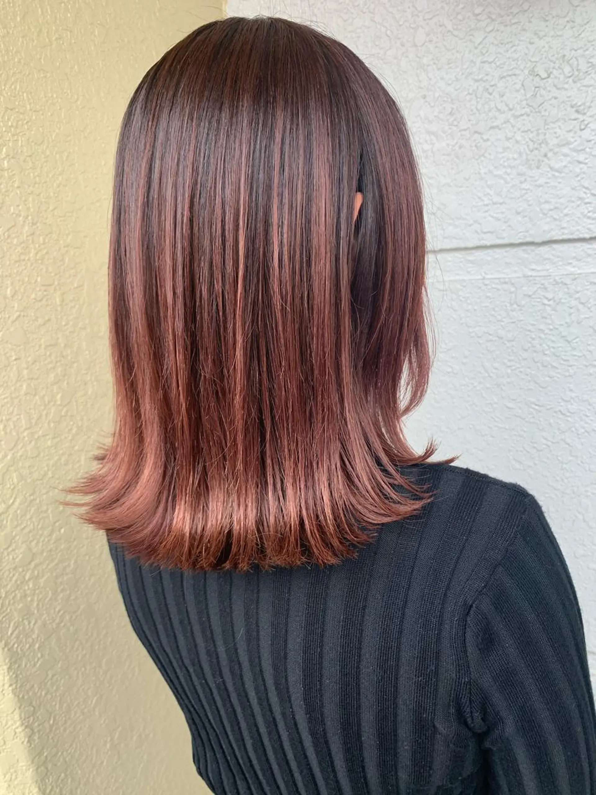 ミディアム レイヤーカット カット ヘアカラー Welila by haku所属・yoshihara yuukiのヘアスタイル