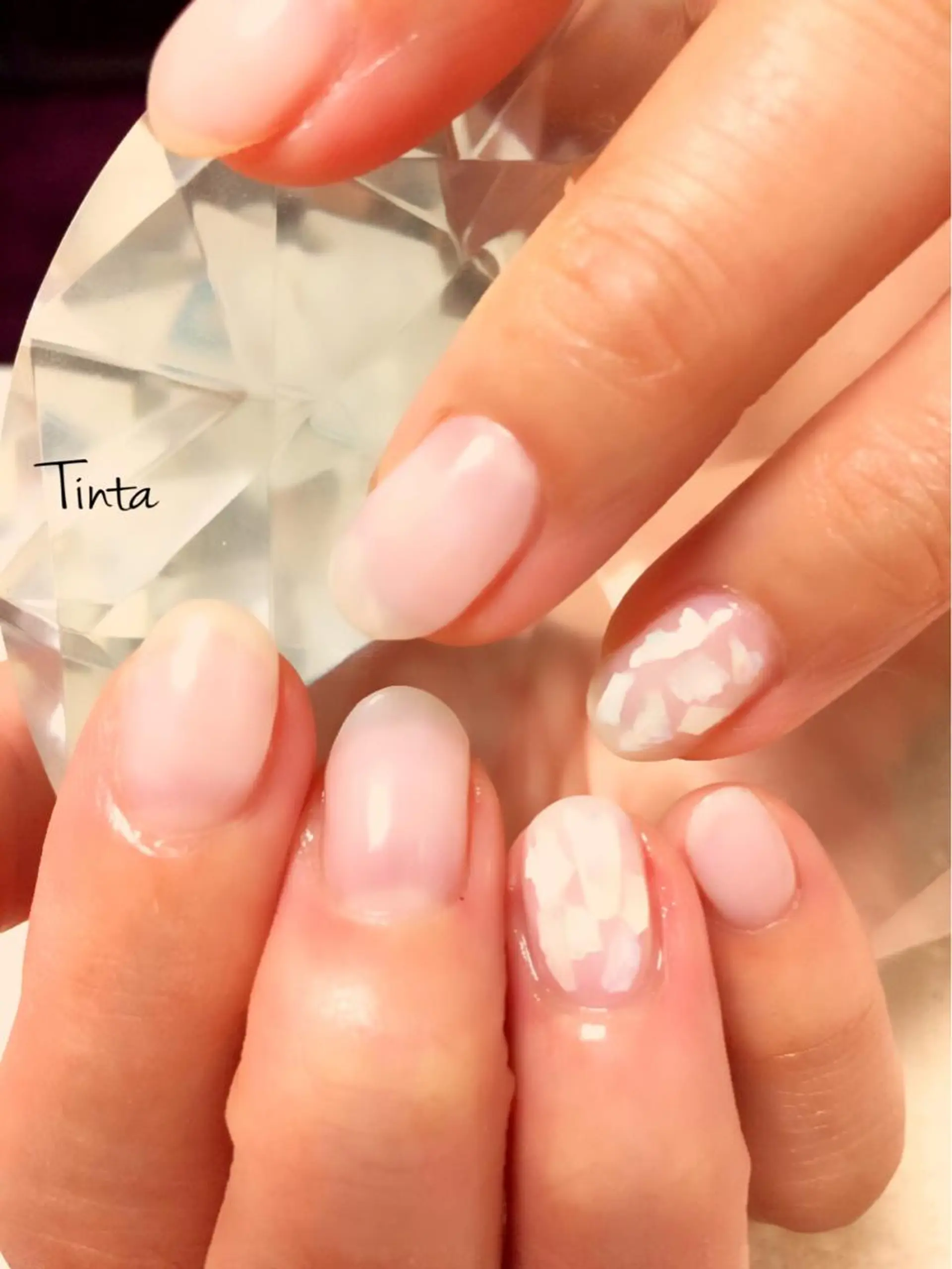 ネイル ホワイト 馬場 典子のネイルデザイン