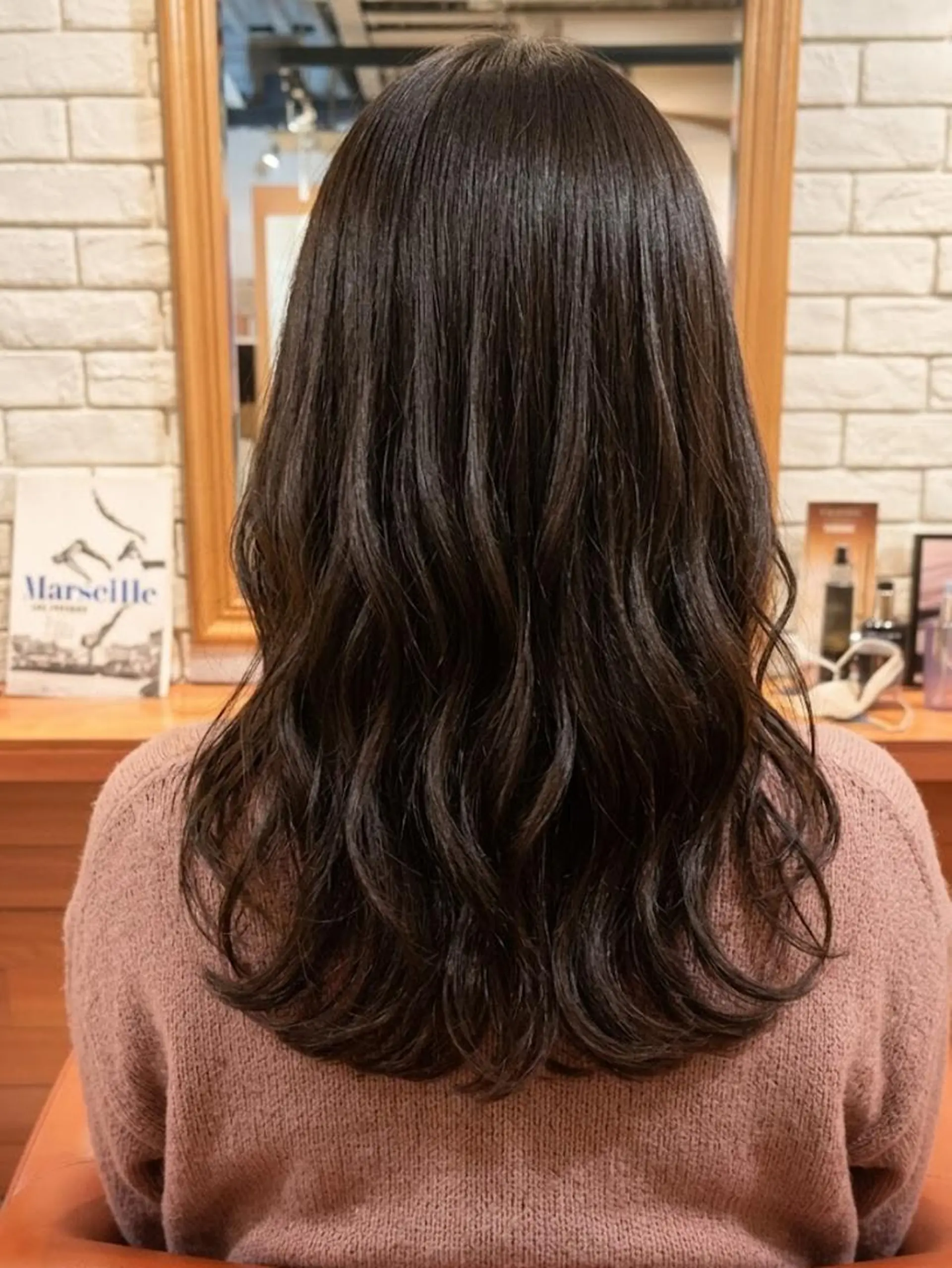 ミディアム アッシュ アッシュブラウン 顔周りカット 韓国風ヘア カット ヘアカラー トリートメント ヘッドスパ flencia 丸 和博｜カットのヘアスタイル