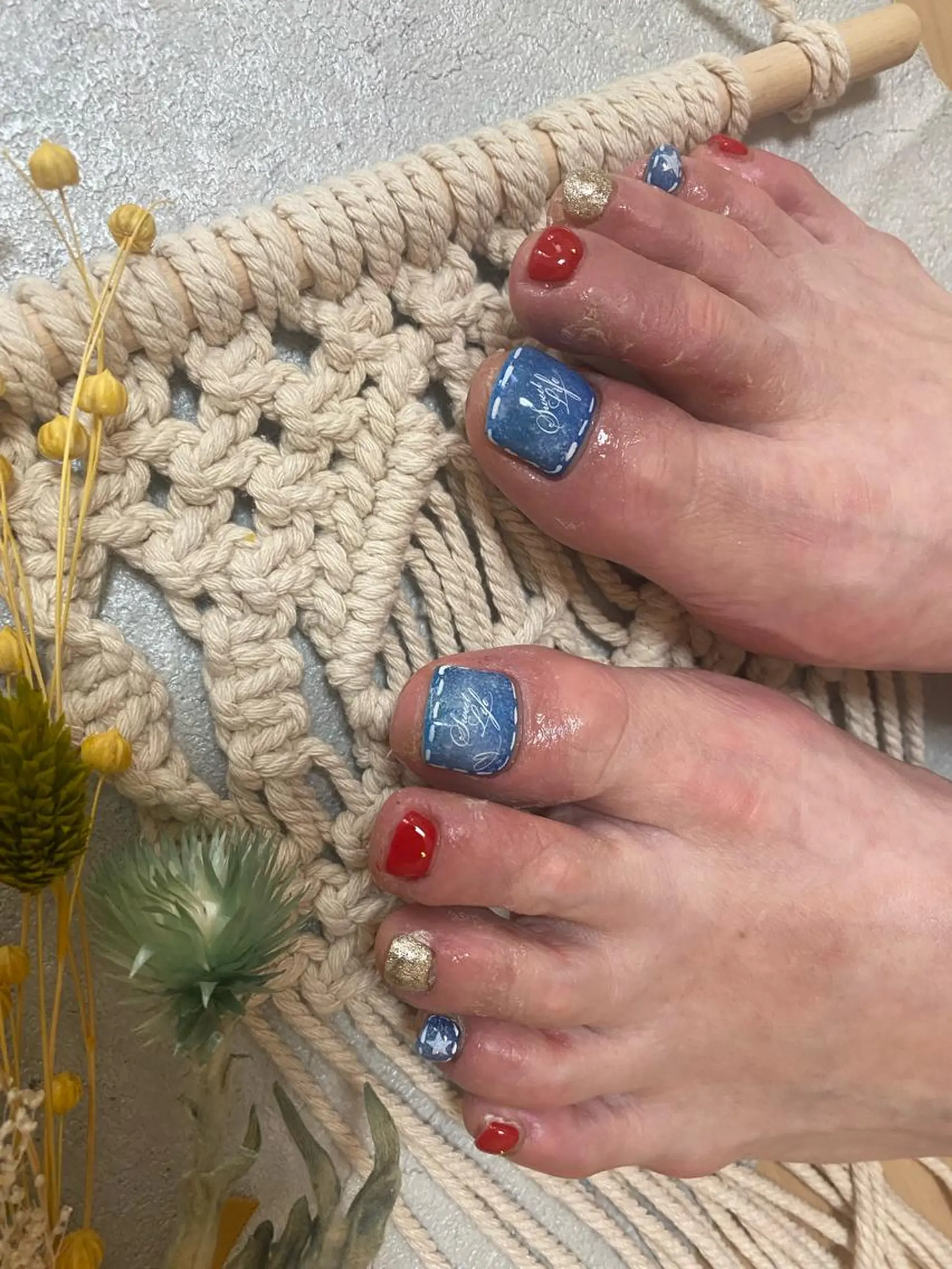 ネイル フットネイル ëmma nail_ by chulaのネイルデザイン