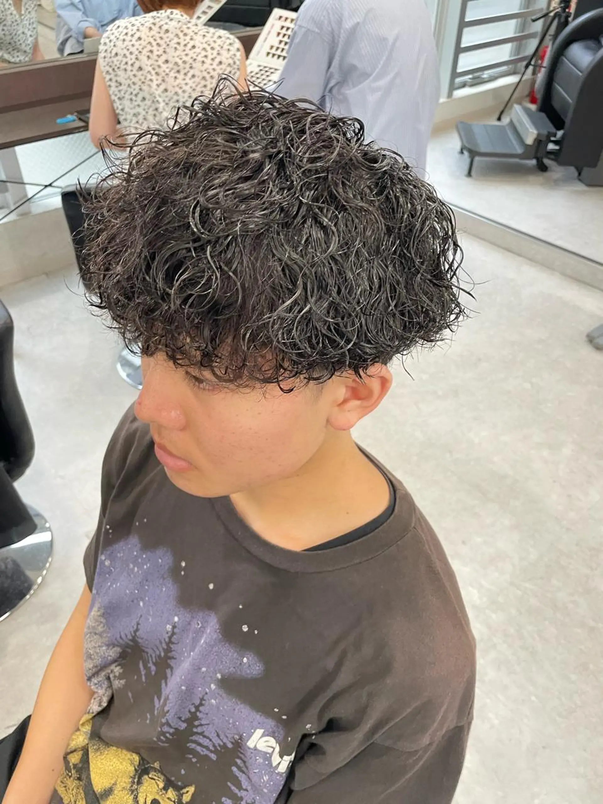 ショート パーマ ヘアアレンジ メンズ カット パーマ トリートメント メンズ似合わせ🪞 副店長 kotoriのヘアスタイル