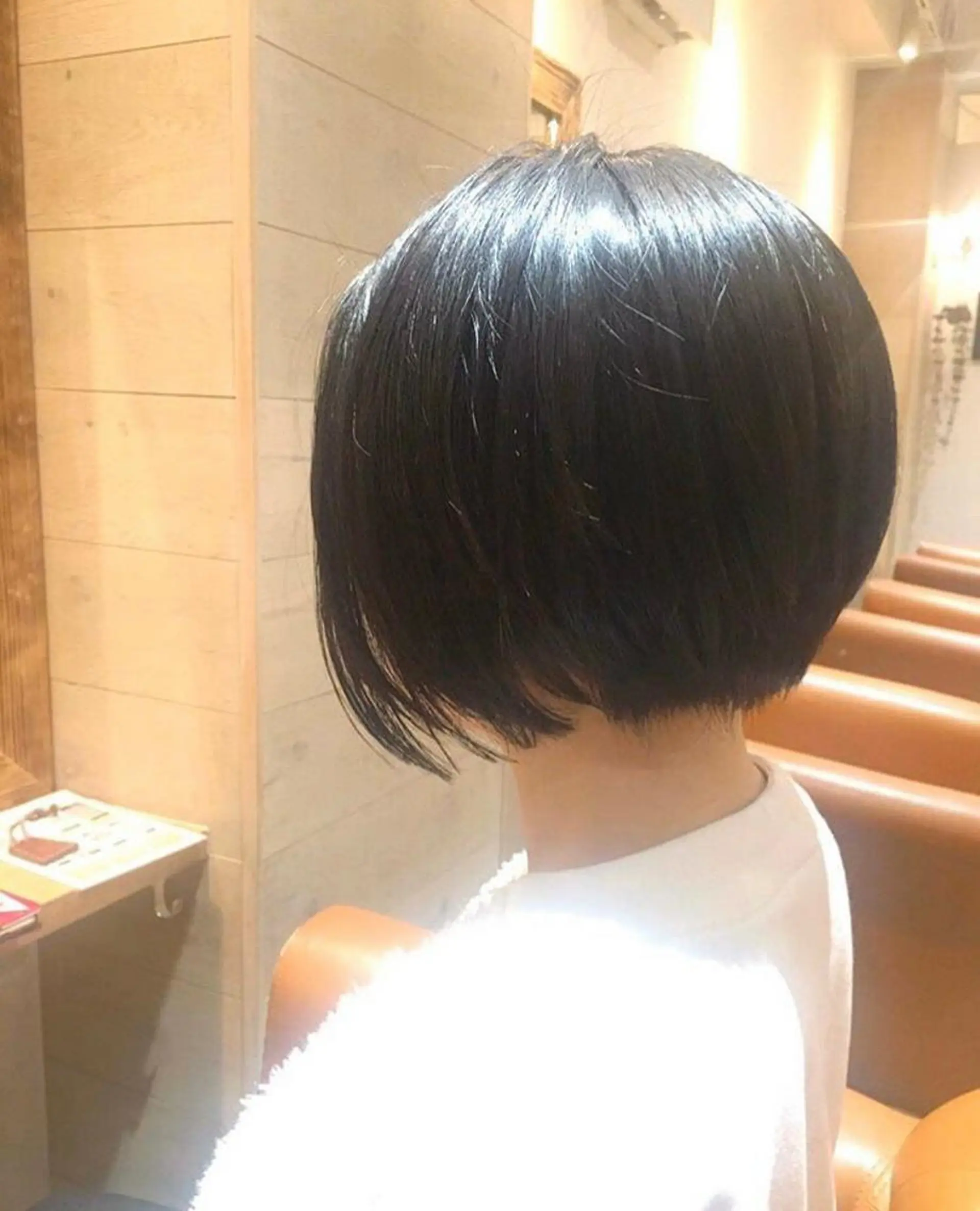 ショート alushe 岡 陽子のヘアスタイル