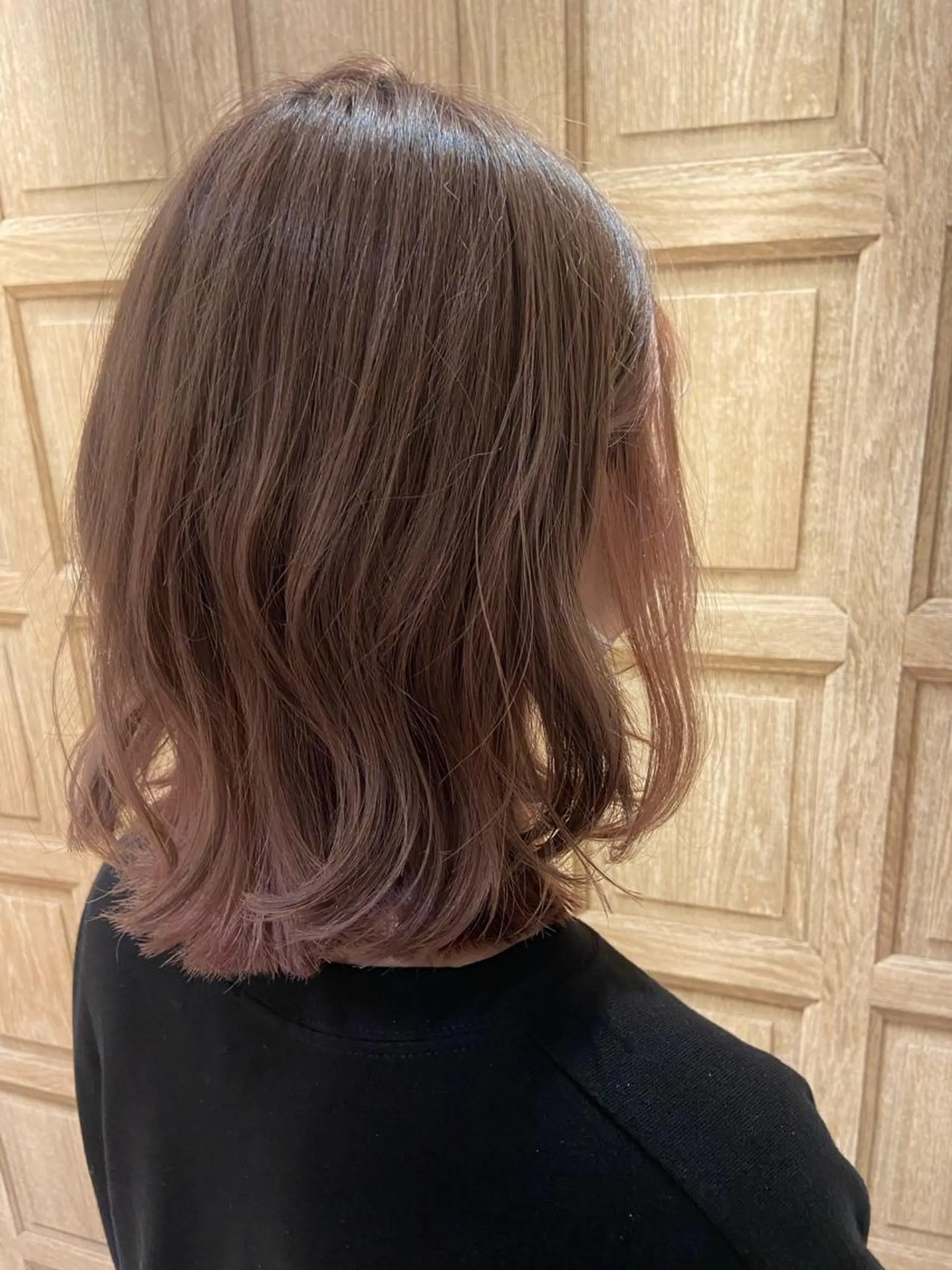 ミディアム 切りっぱなしボブ ミディアムレイヤー ボブ レイヤーカット 滝口 江梨🔅のヘアスタイル