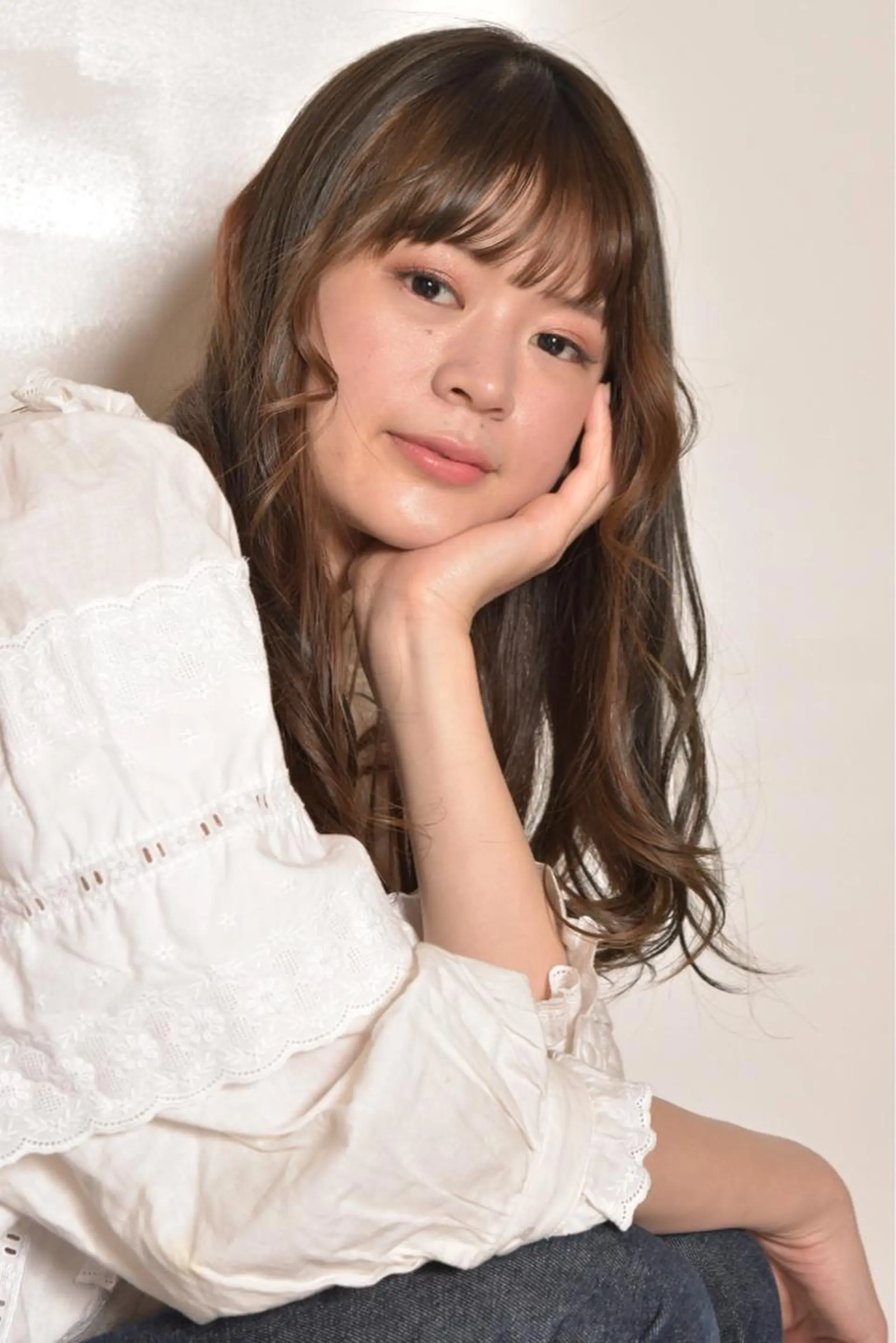 ロング カラー ヘアアレンジ ロング AND THE BRICKS北川珠紀の眉毛・アイブロウイメージ