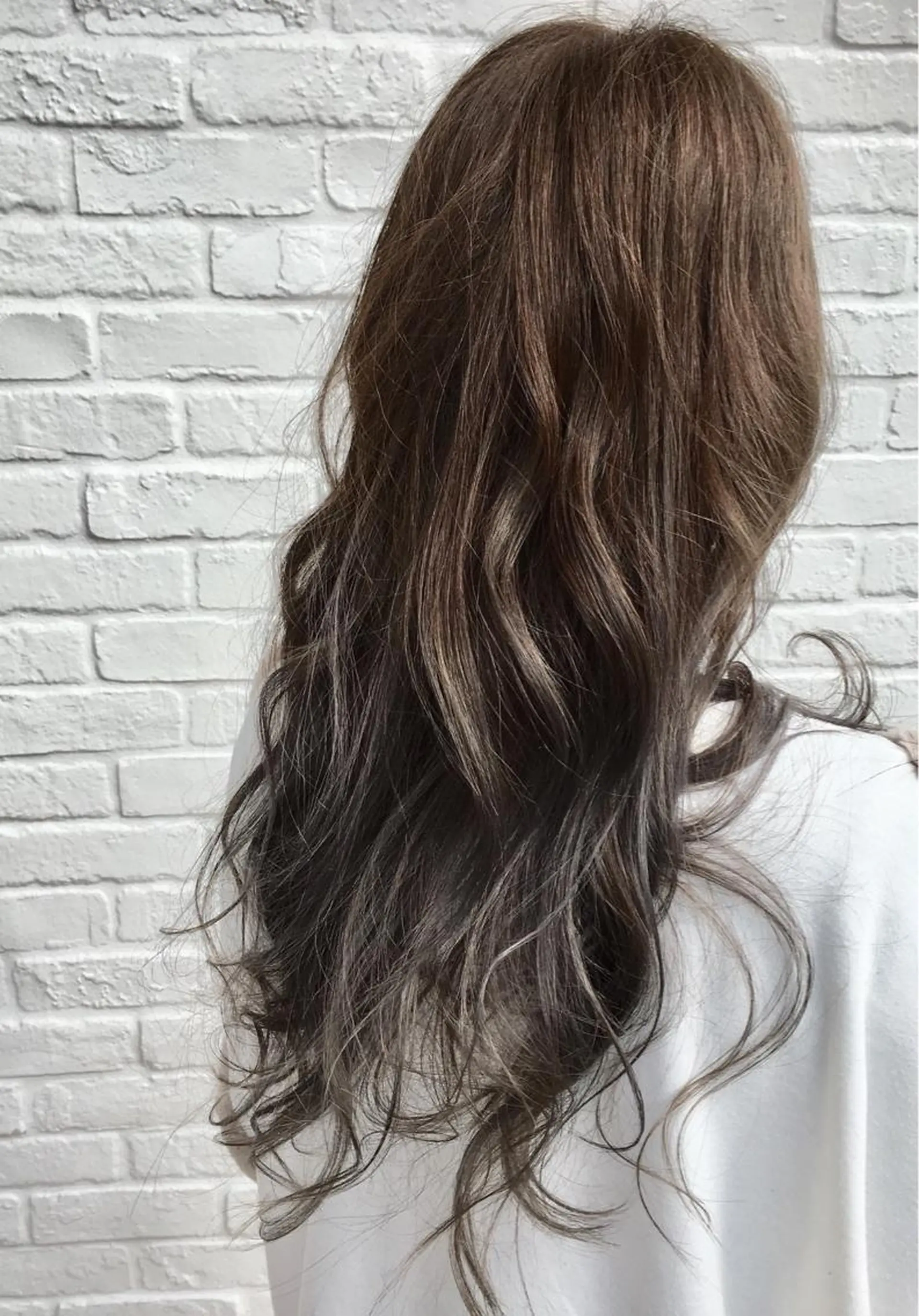 ロング カラー グラデーションカラー ラベンダーカラー 川合 勇気のヘアスタイル