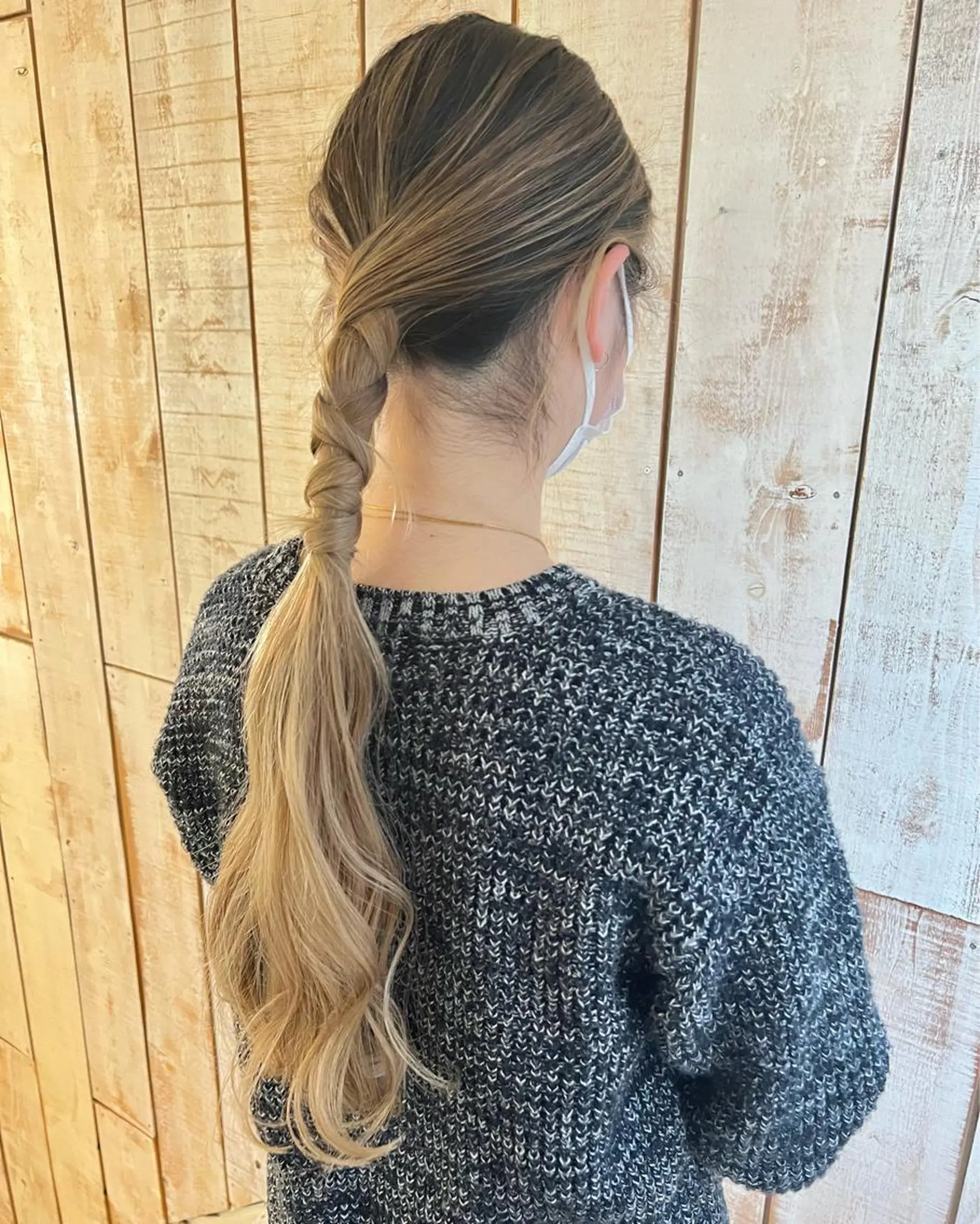 ロング カラー 鷺谷 玲奈のヘアスタイル