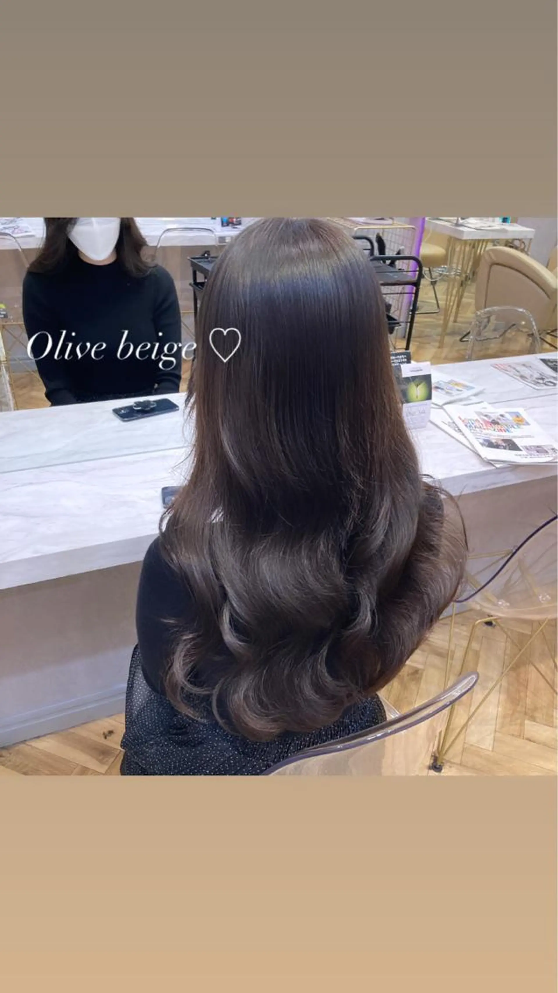 ロング カラー パーマ ベージュカラー オリーブベージュ レイヤーカット カット ヘアカラー トリートメント 🩷韓国ヘア/ヨシン モリ🩷Maikaのヘアスタイル