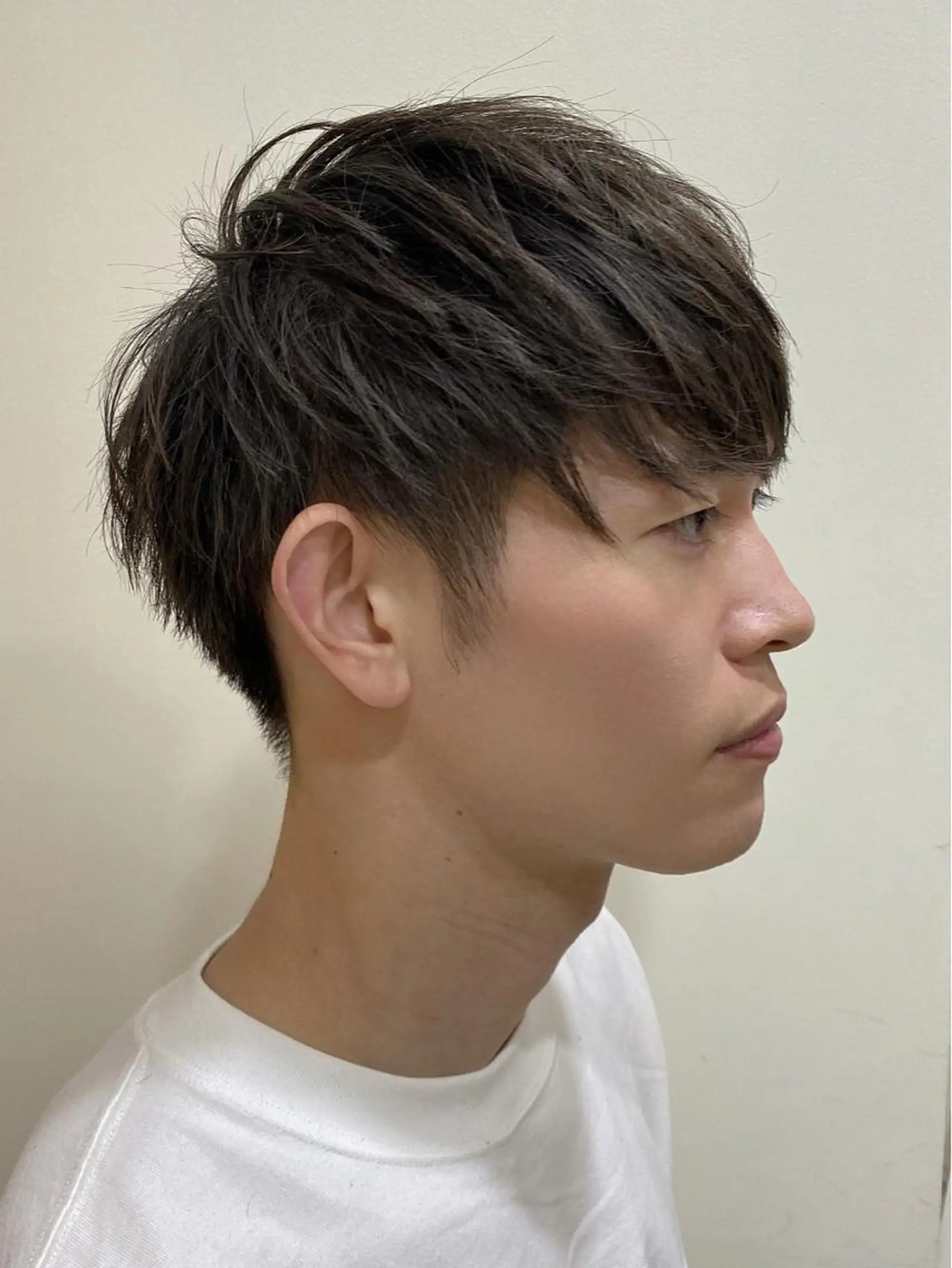 パーマ メンズ メンズパーマ カット パーマ トリートメント RIKA韓国ヘア/く びれヘア/上品カラーのヘアスタイル