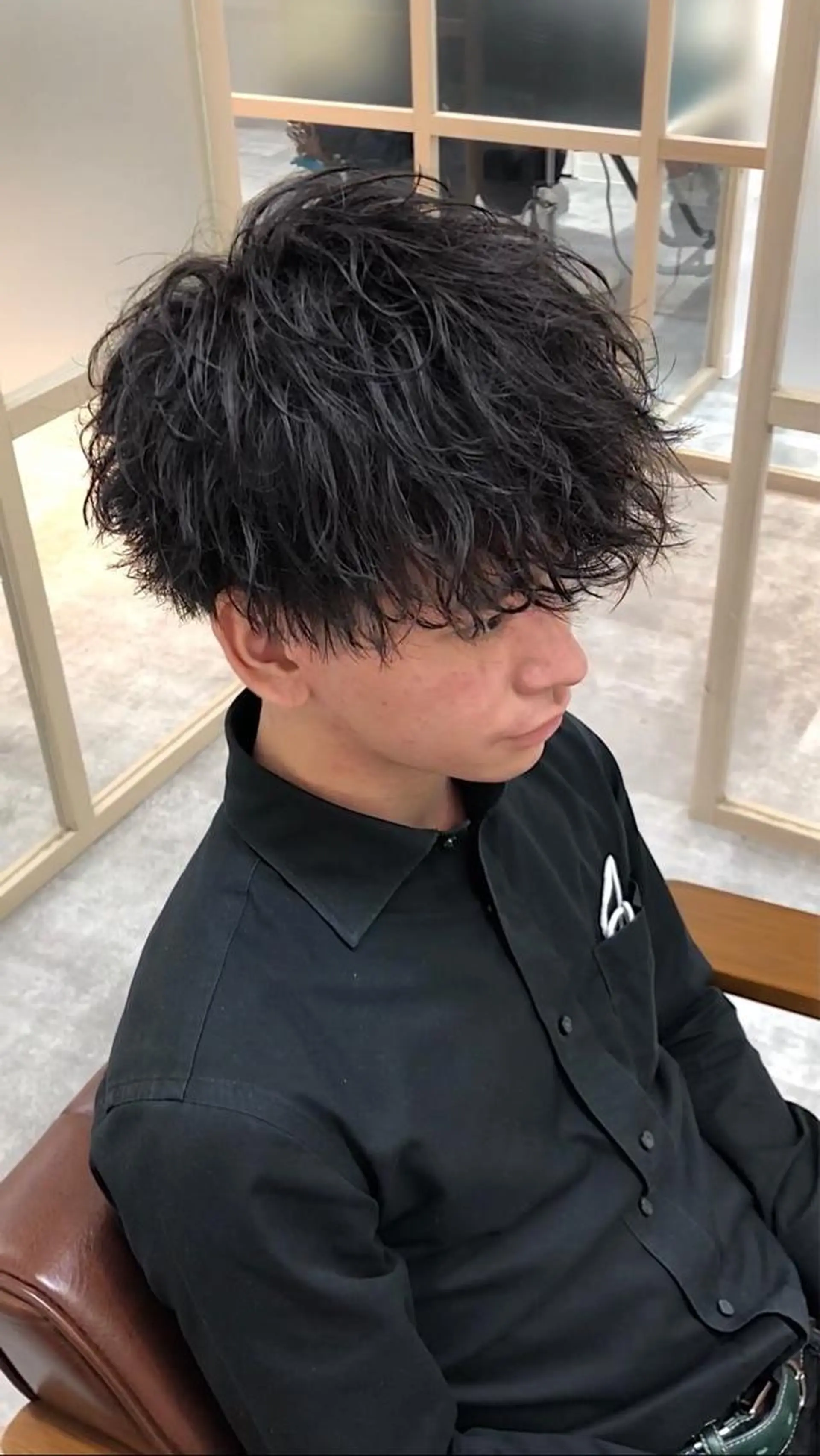 ショート パーマ メンズ メンズパーマ スパイラルパーマ 早野 蓮のヘアスタイル