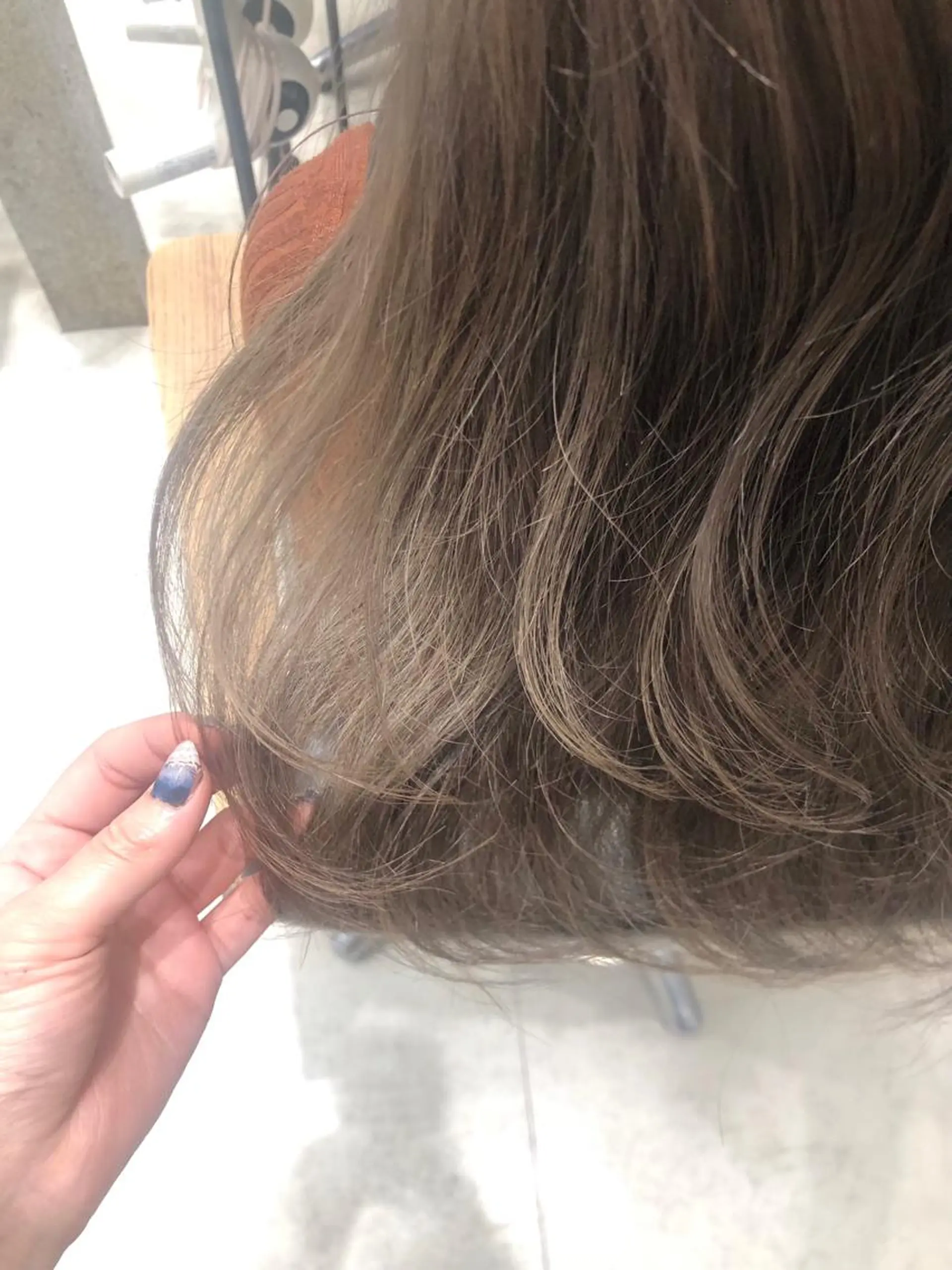 ロング カラー アディクシーカラー ベージュカラー ブリーチ ミルクティーベージュ カット ヘアカラー トリートメント 🌿ニュアンス/髪質 改善🌿Fukudaのヘアスタイル