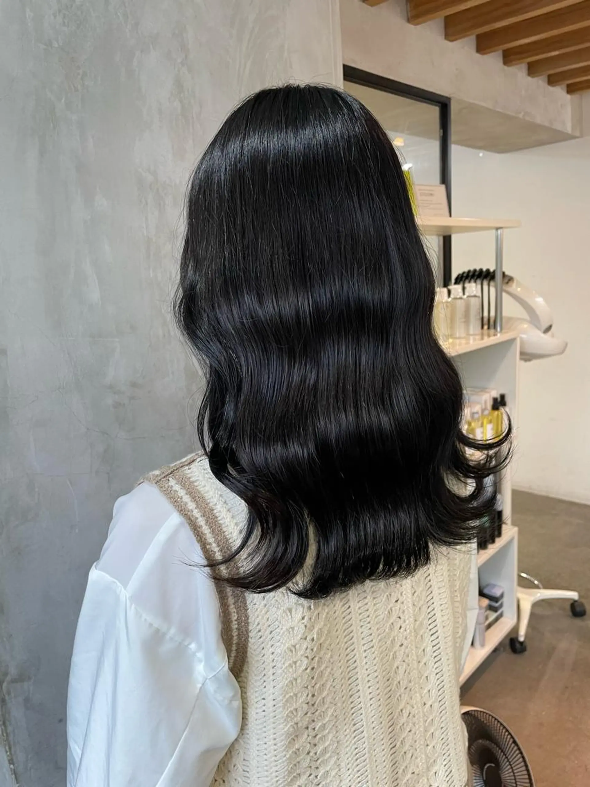 ミディアム ヘアカラー 横山 奈央のヘアスタイル