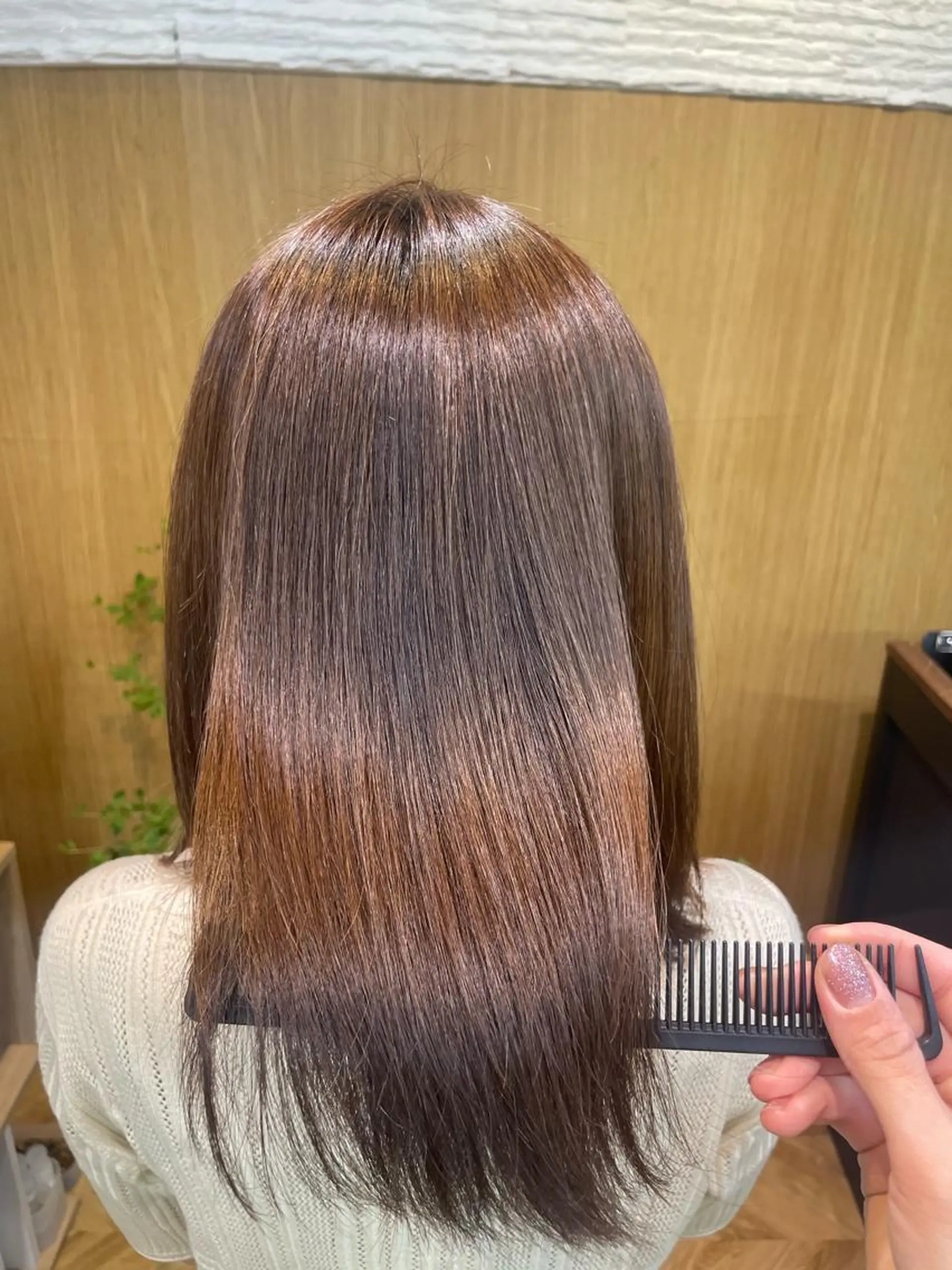 ミディアム 顔まわり🥨レイヤー /透明感/まいなのヘアスタイル