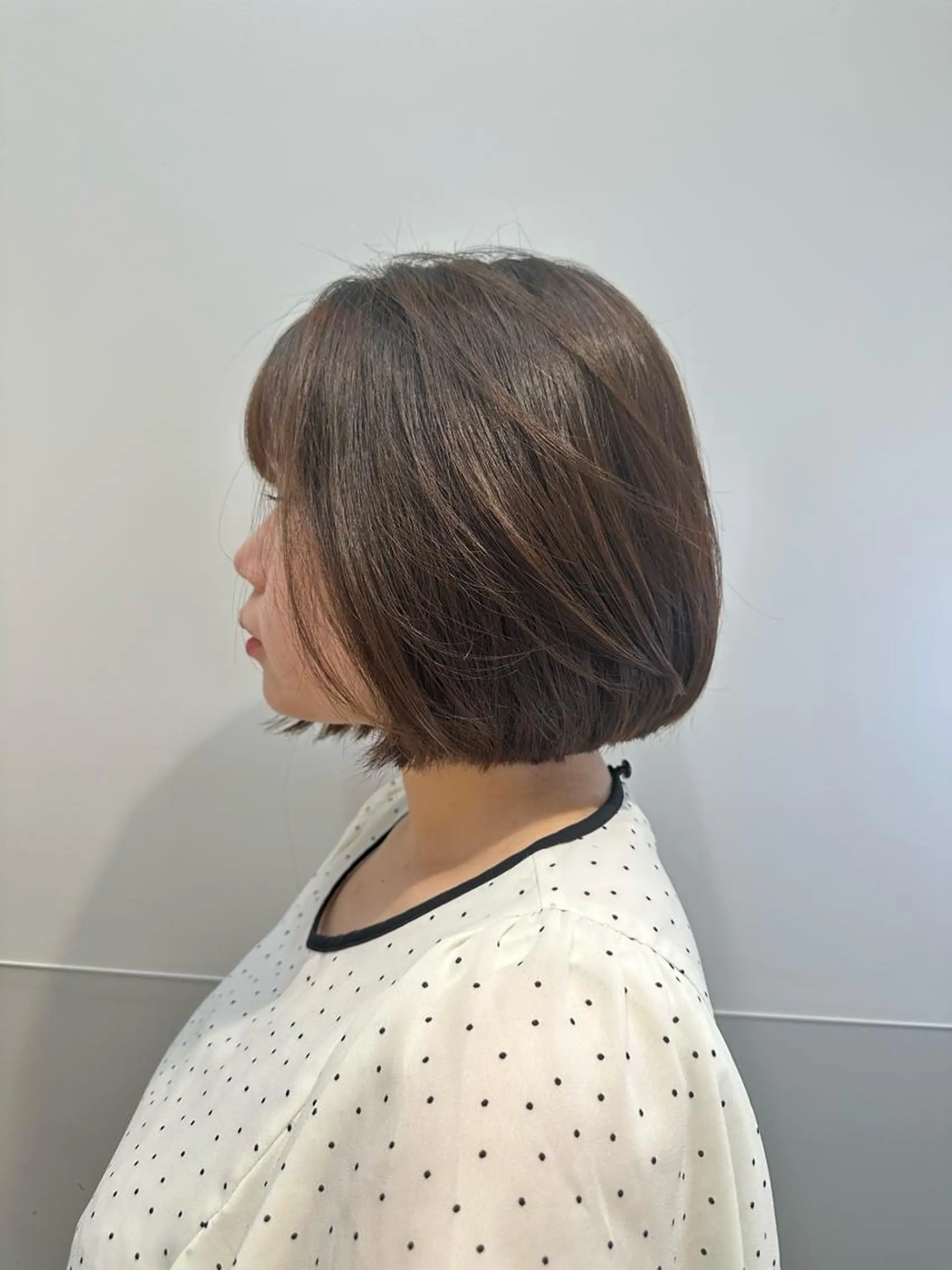 ショート カラー パーマ ヘアアレンジ メンズ キッズ ネイル マツエク・マツパ アイブロウ 切りっぱなしボブ メンズ韓国風 メンズパーマ 眉カラー 韓国風マツエク 切りっぱなしヘアボブ ミディアムヘアRYOのヘアスタイル