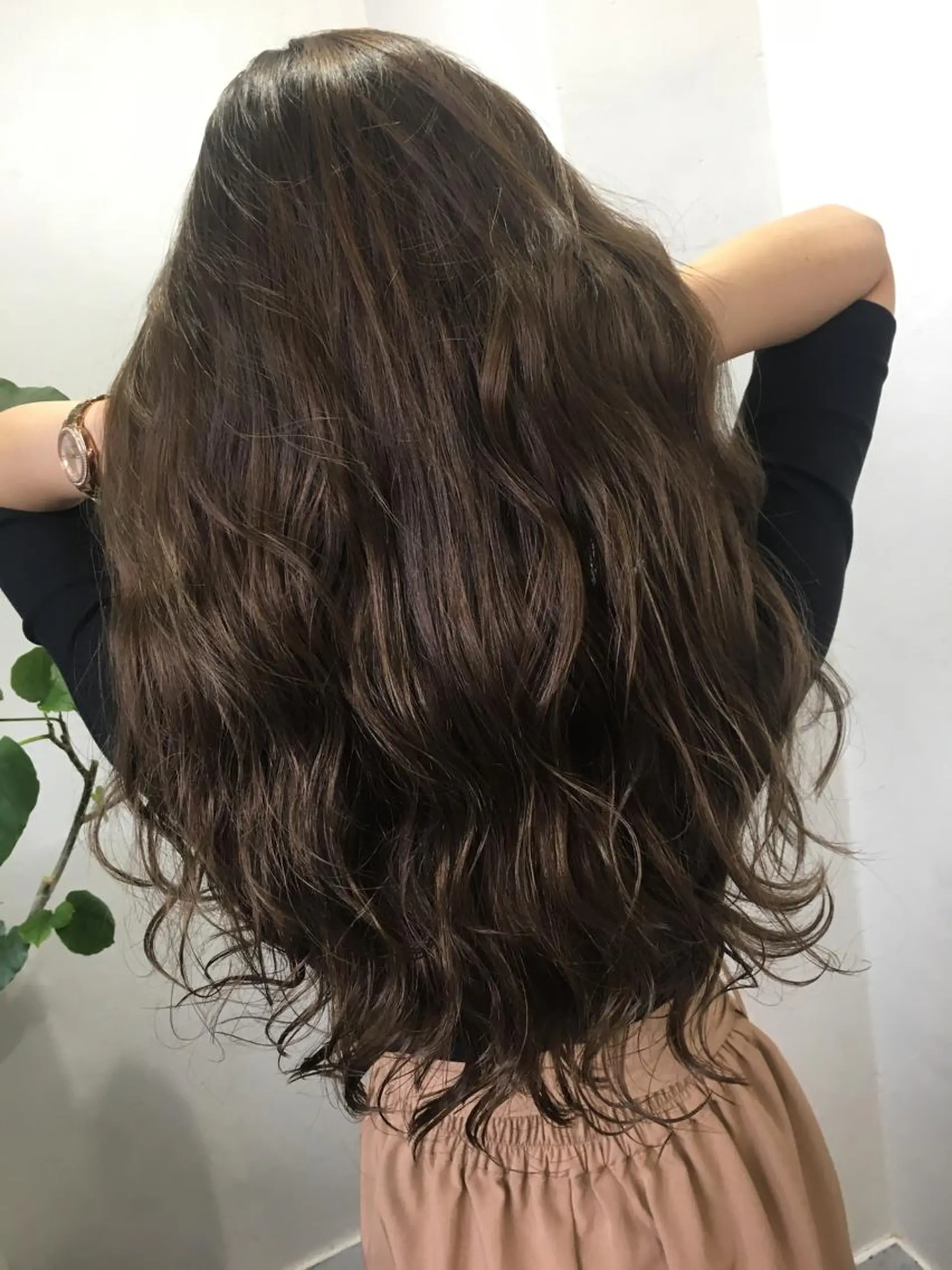 ロング カラー ブリーチ毛縮毛矯正 👑山口のヘアスタイル