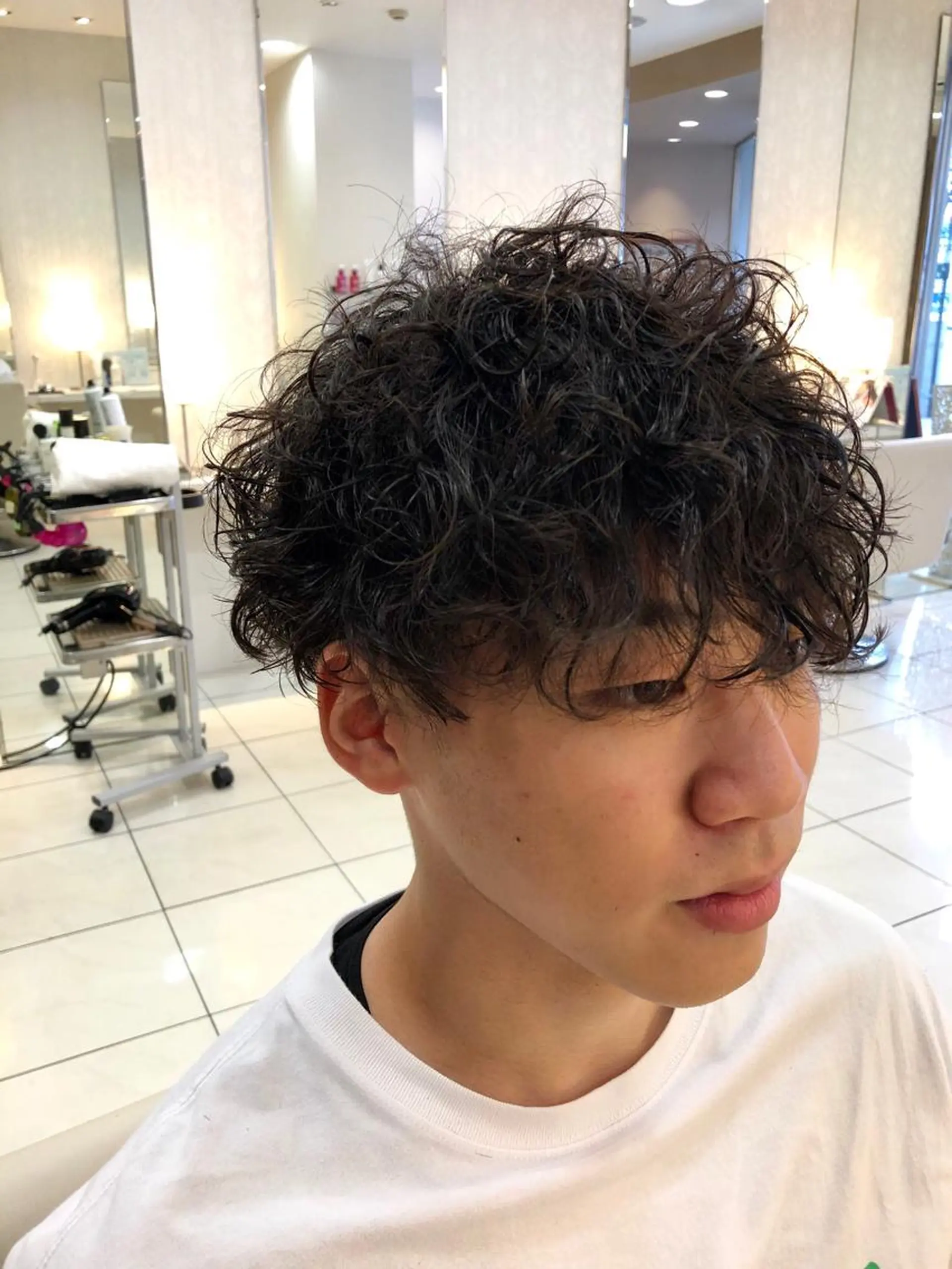 メンズ カット パーマ 神田 澪史のヘアスタイル