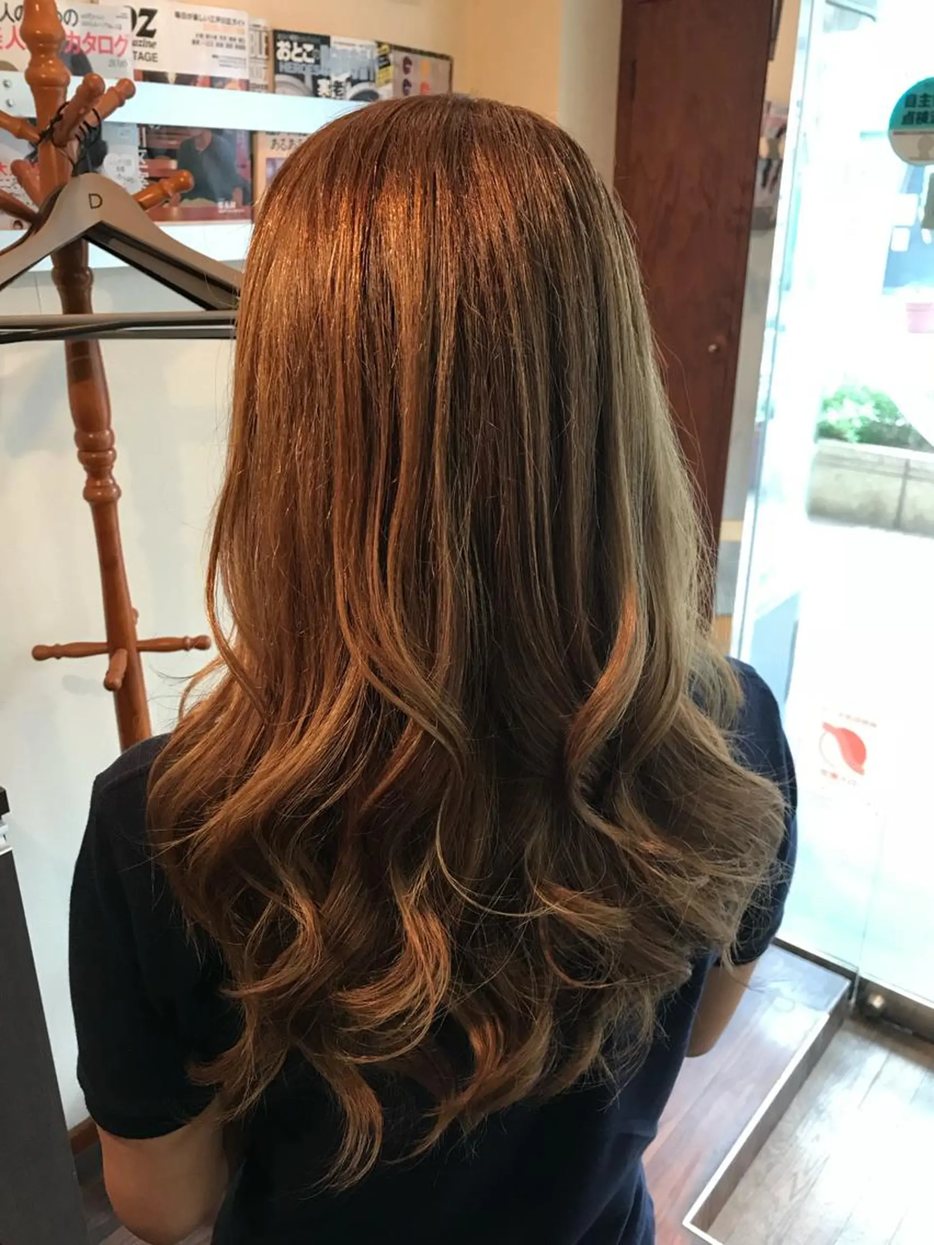 ロング カラー Parfait 山本のヘアスタイル