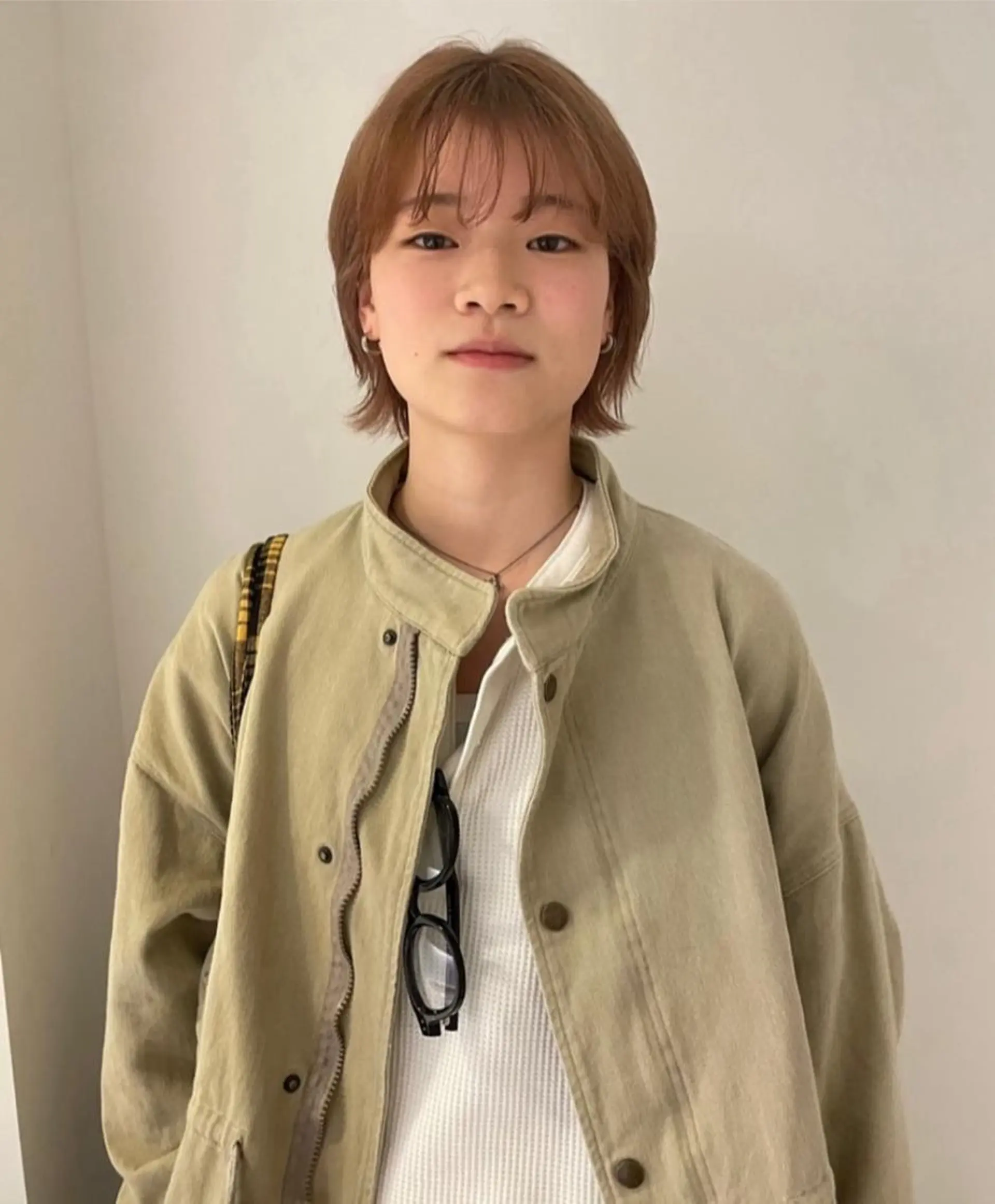 ショート ヘアカラー ナチュラル/似合わせ /ベージュ/齋藤朱夏のヘアスタイル