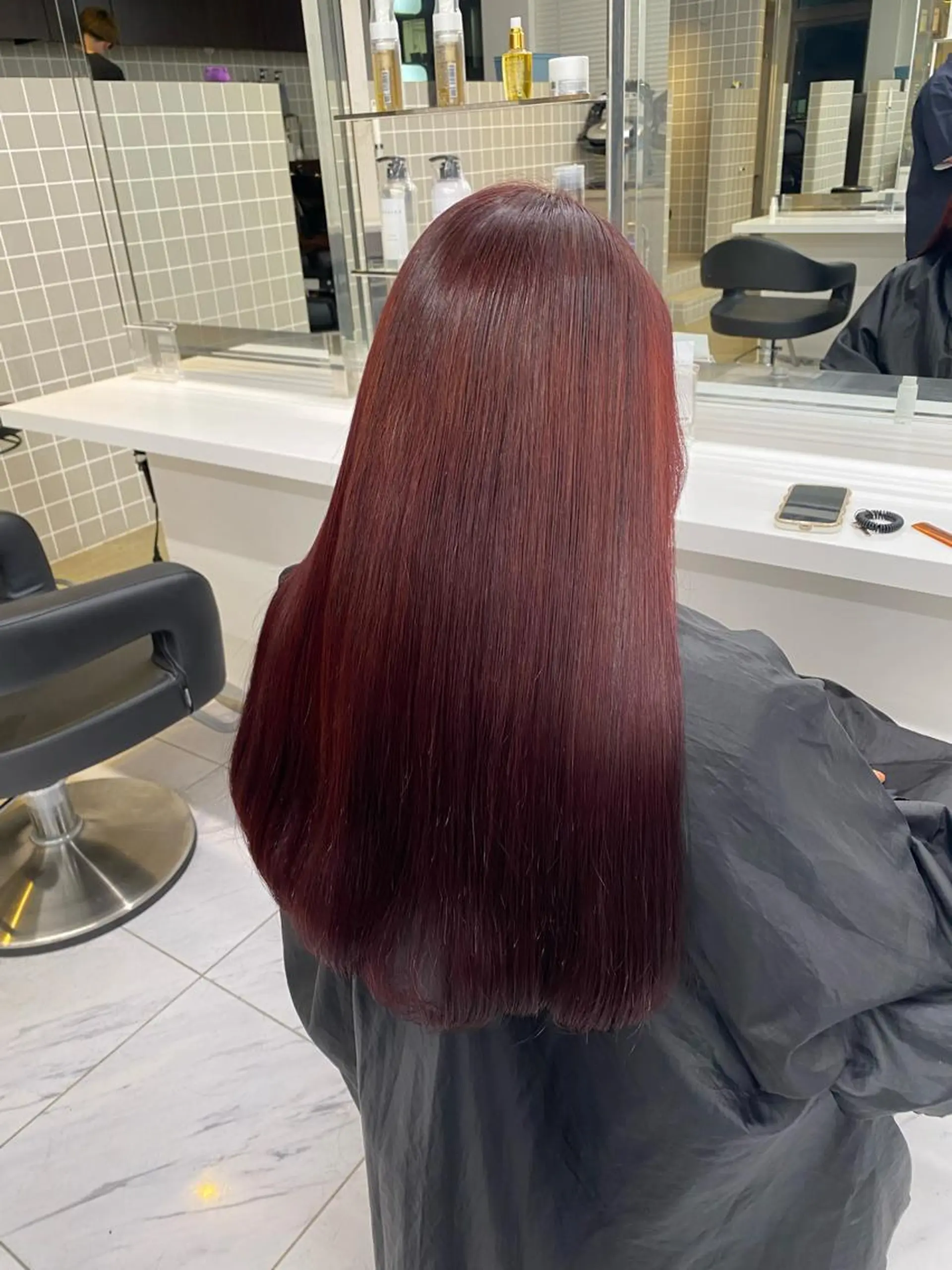 ミディアム カラー ヘアアレンジ キッズ ブリーチ ブリーチなしカラー レッドカラー TRU Shino🦋のマツエク・マツパデザイン