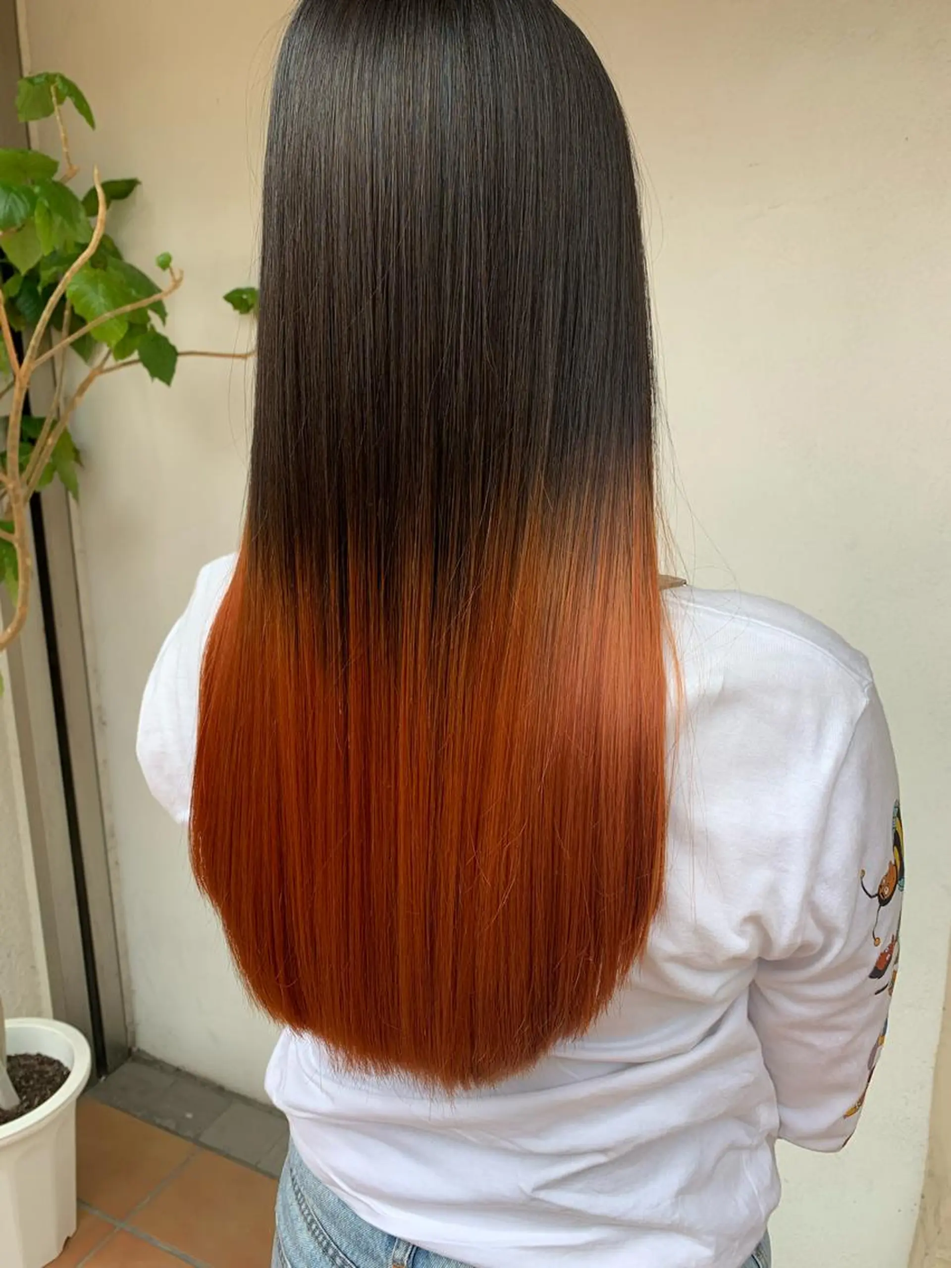 ロング カラー ブリーチ オレンジ トリートメント 縮毛矯正 トリートメント ヘッドスパ putri 川邉 優花のヘアスタイル