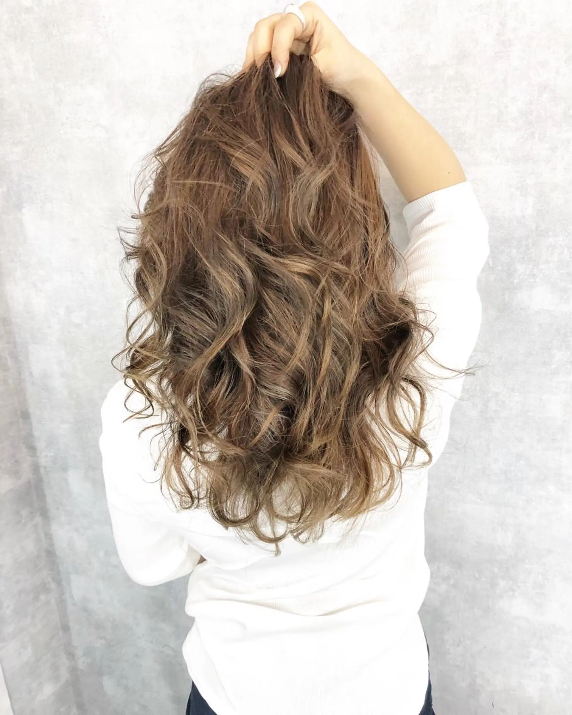ロング カラー ベージュカラー シアーベージュ 外国人風カラー レイヤーカット BLend 渋谷のヘアスタイル