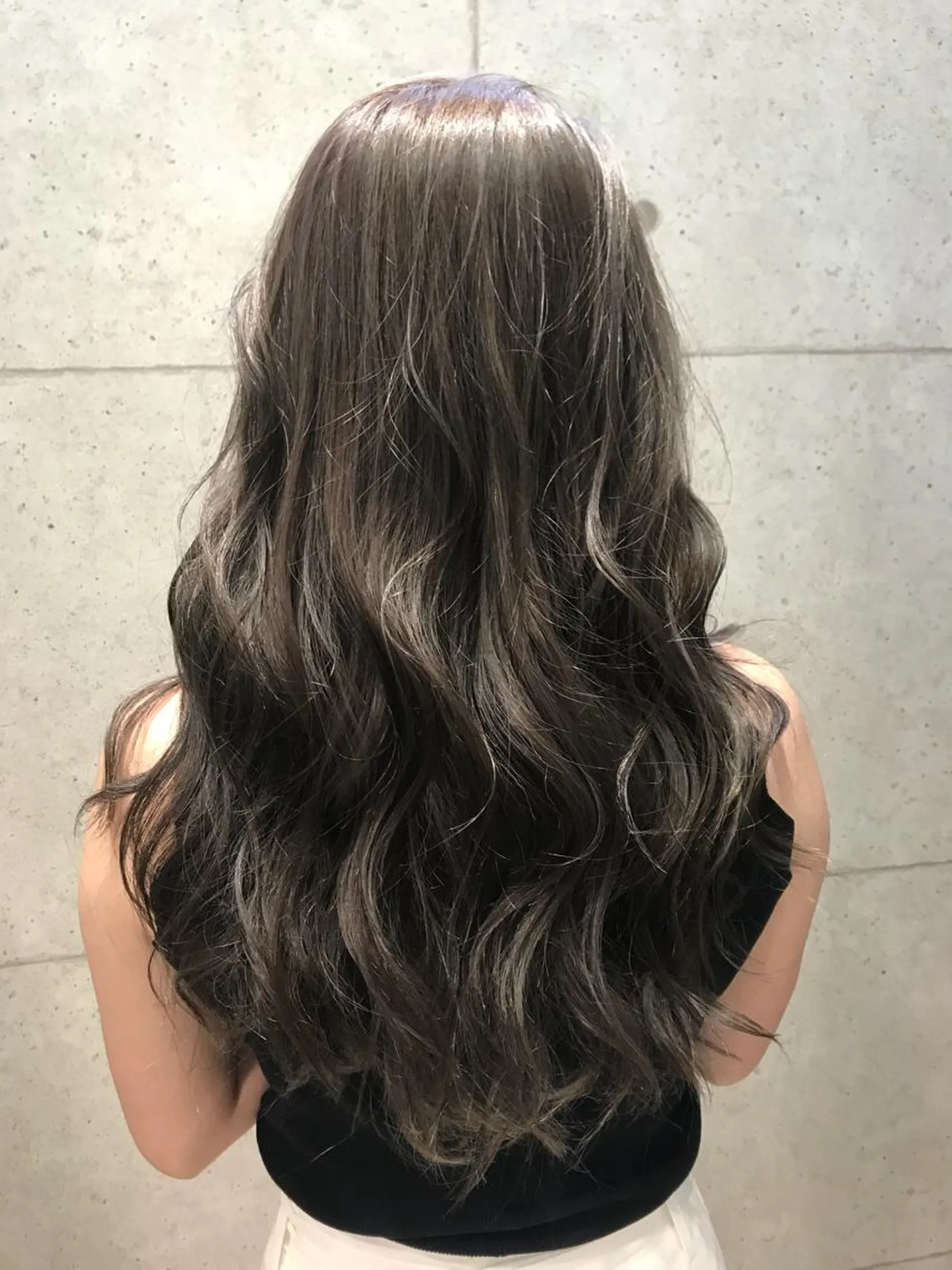 カラー ハイライトカラー 白髪ぼかし🌈 Ayakoのヘアスタイル