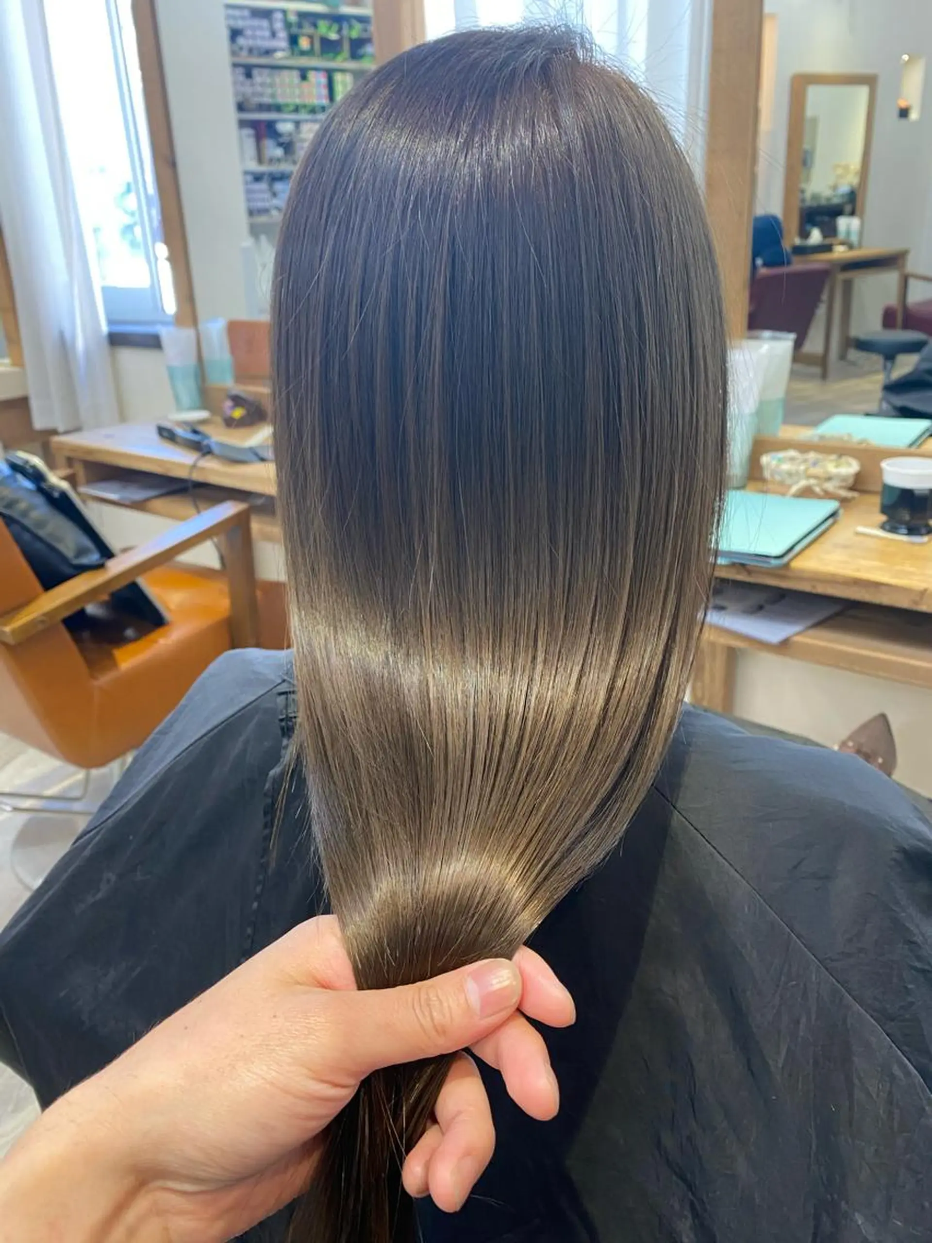 セミロング LAGOM hair 《池袋》のヘアスタイル