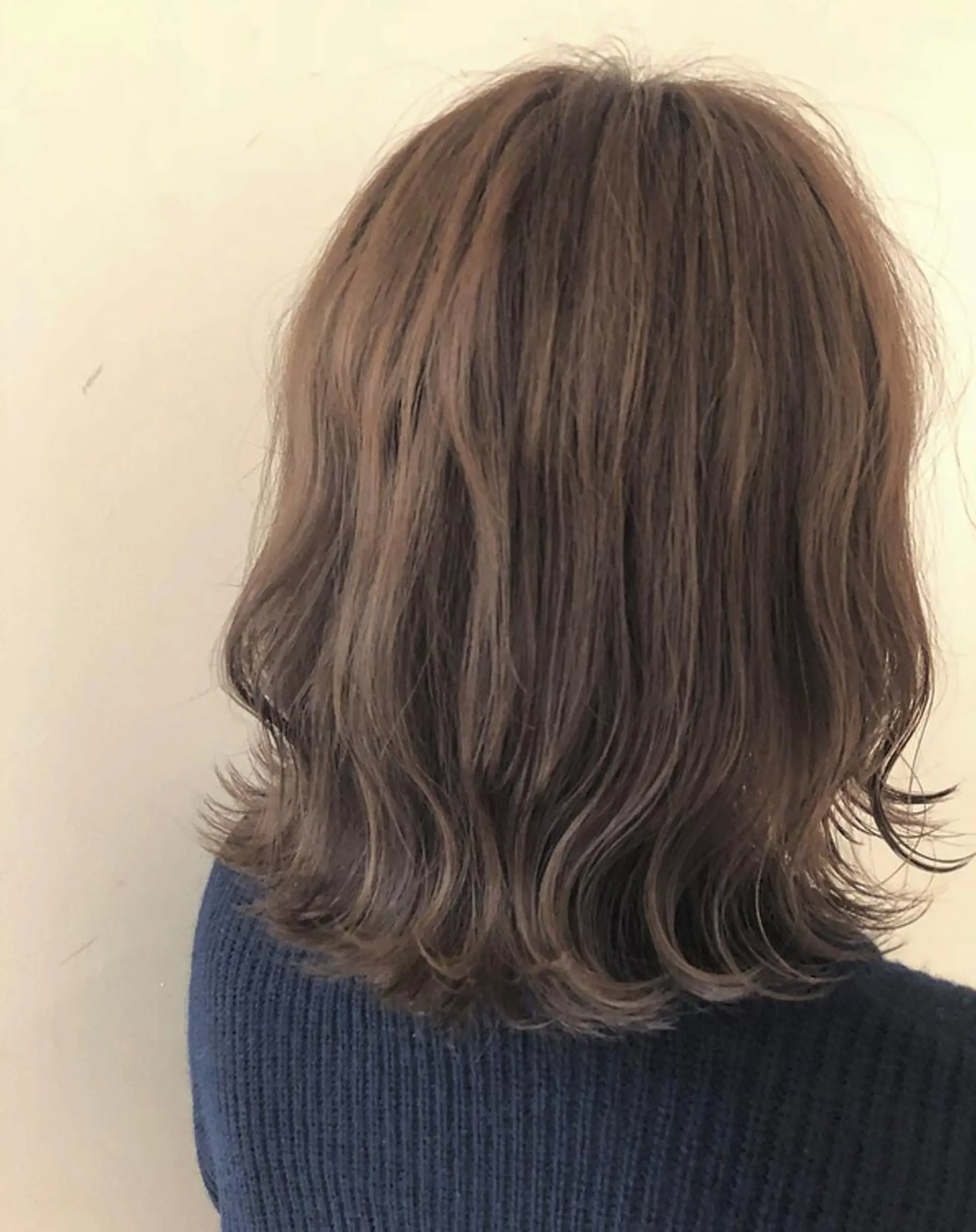 ショート アッシュ GO TODAY SHAiRE SALON　下北沢店所属・冨永 志穂の眉毛・アイブロウイメージ