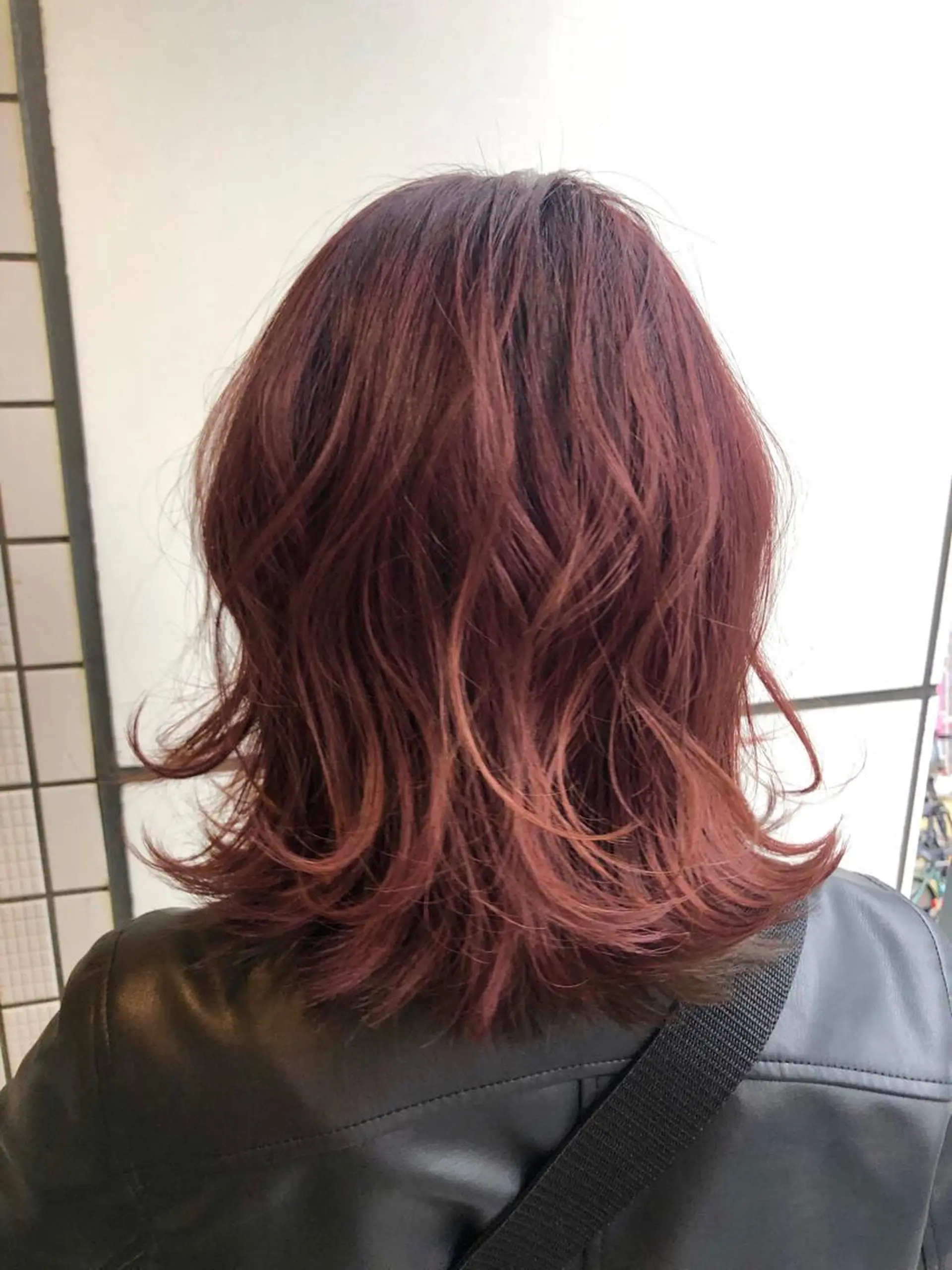 ミディアム カラー ベージュカラー🧸 伊藤なつみのヘアスタイル