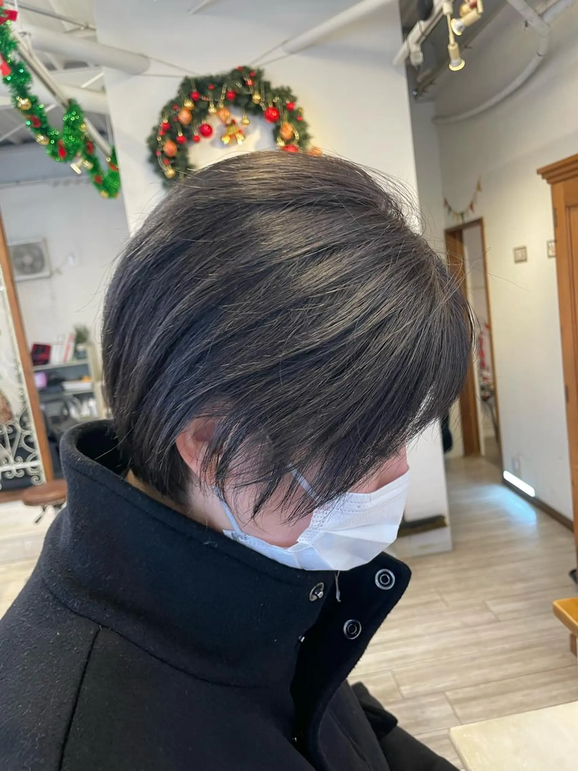 ショート カラー カット インナーカラー 推し ブリーチ  髪質改善のヘアスタイル