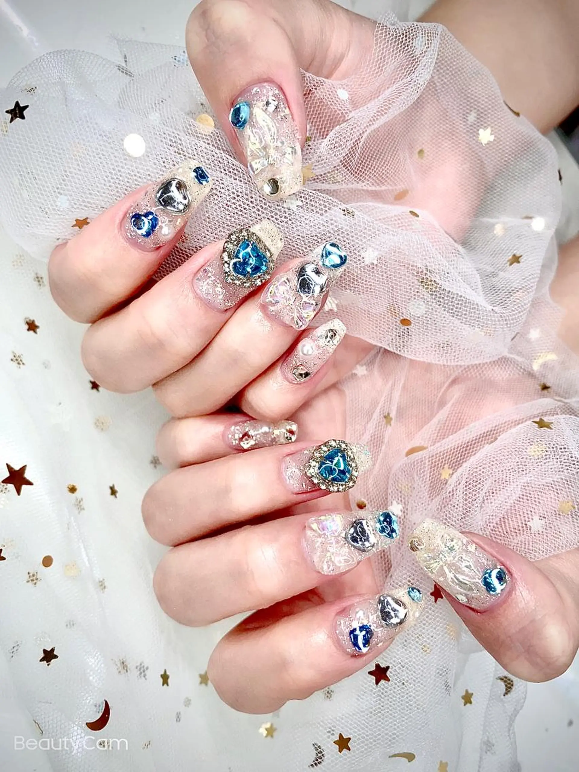 ネイル I-nailロング /ワンホン/キラキラのネイルデザイン